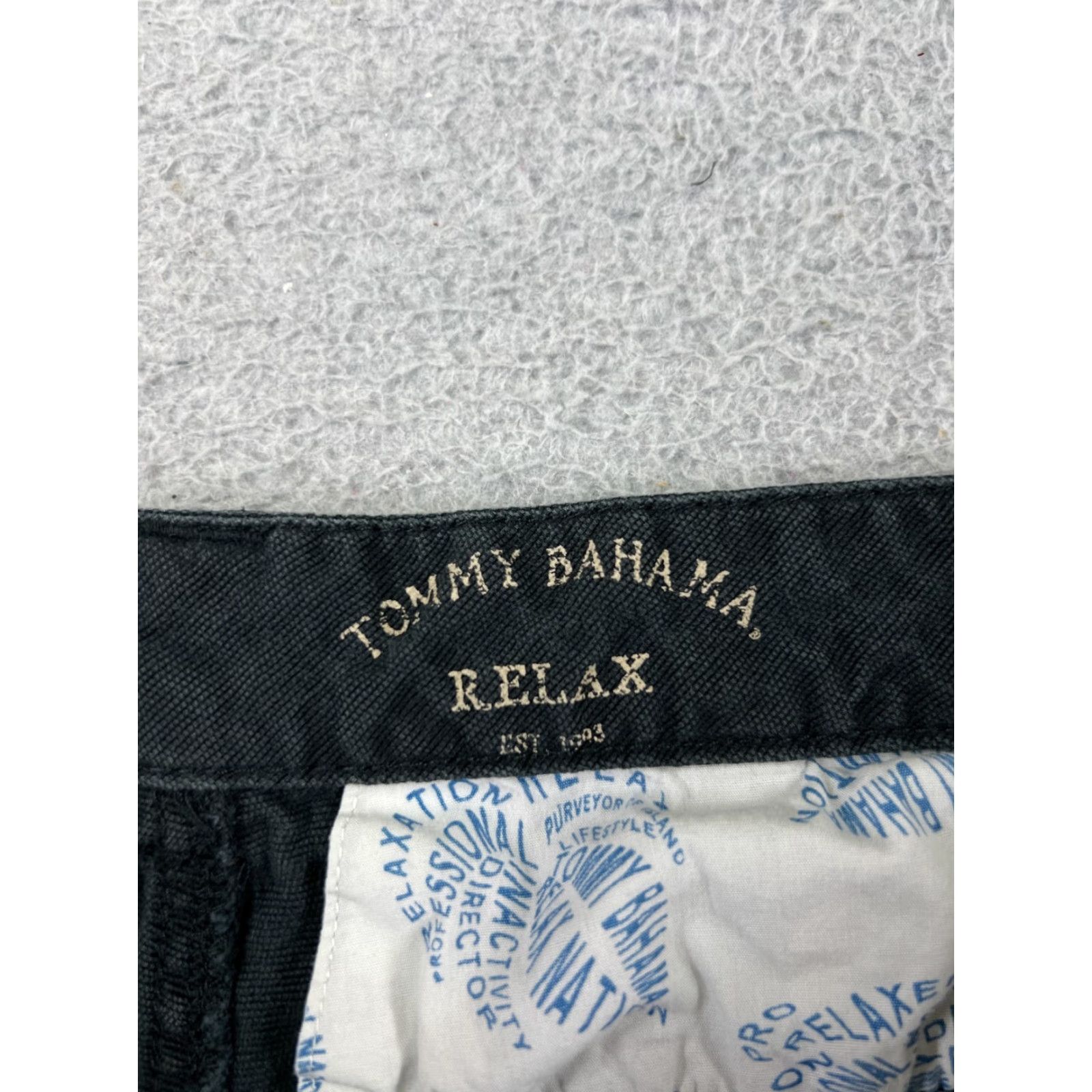 Tommy Bahama Tommy Bahama Shorts Men 38 Black Cotton Blend Tencel Chino Beach Resort Vacation Size US 38 / EU 54 - 3 Thumbnail
