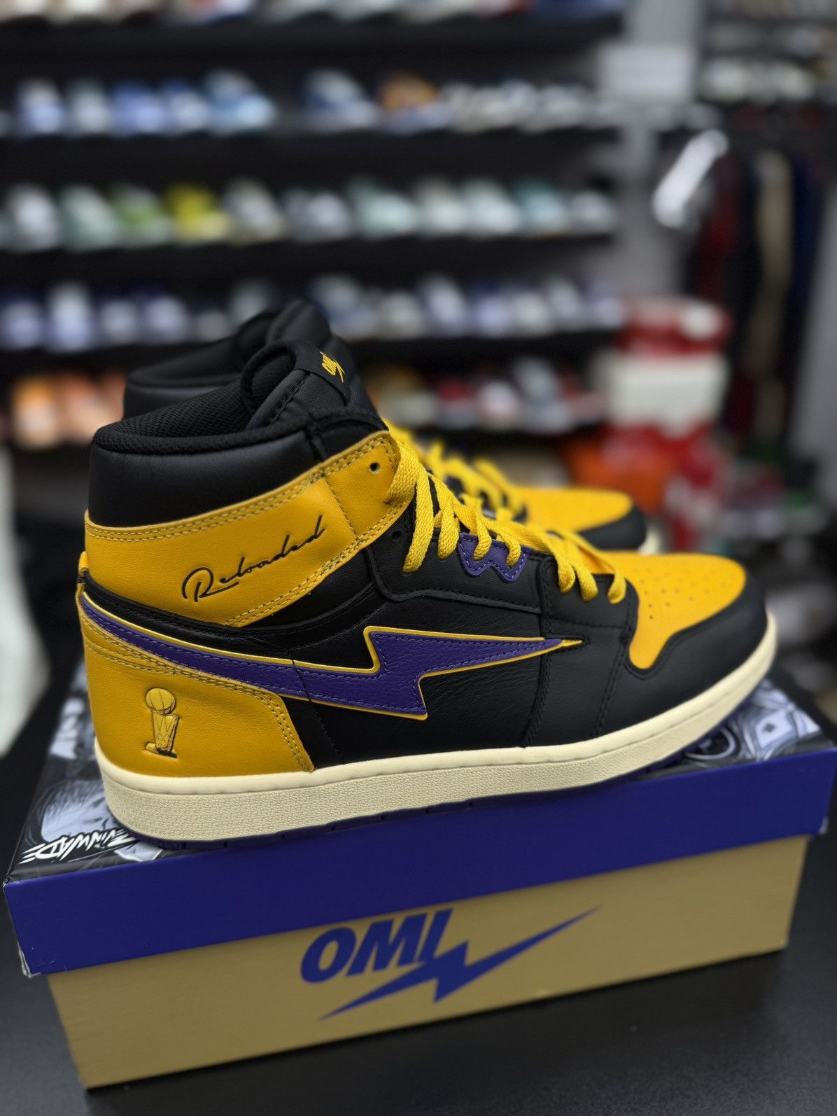 Designer OMI In Hellcat Sneakers Kobe Lakers Colors Size 13US Size US 13 / EU 46 - 2 Thumbnail