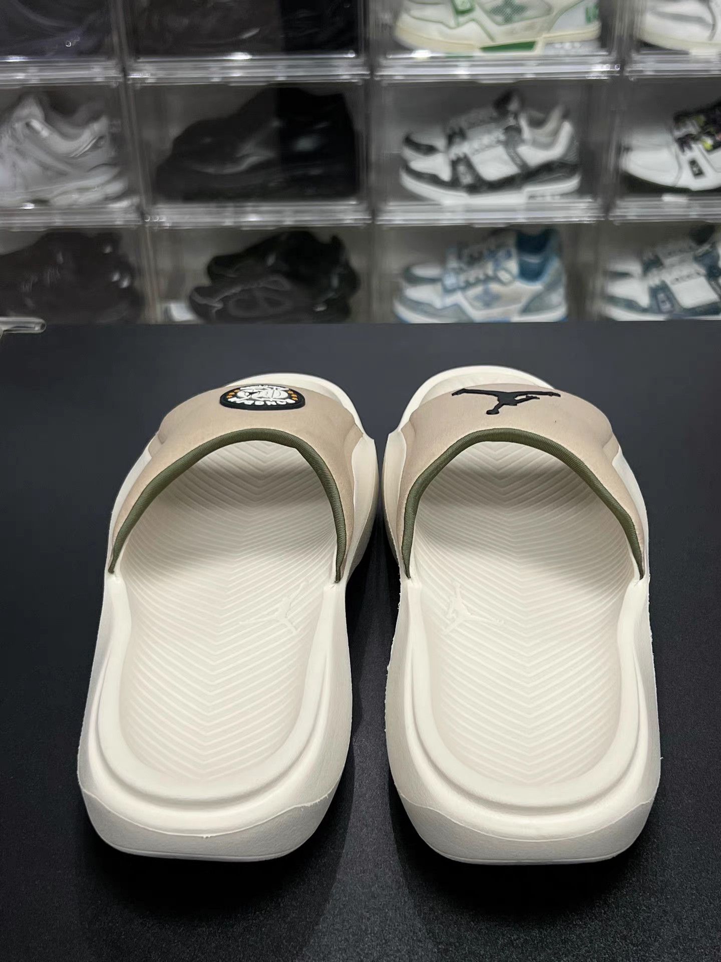 Jordan Brand JORDAN Dongdan Slide Brown K15 Size US 11 / EU 44 - 7 Thumbnail