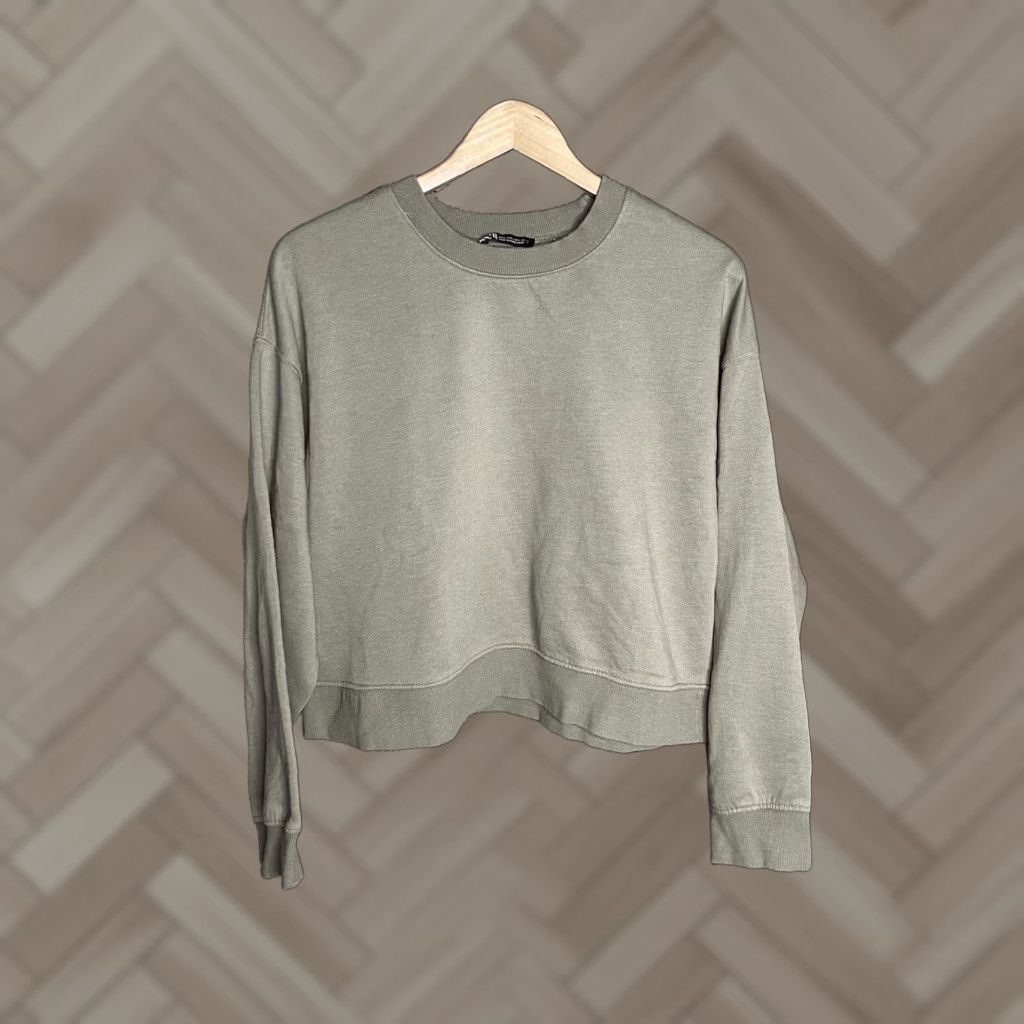 Zara Zara Womens Green Cropped Oversized Pullover Long Sleeve Sweater Shirt Large Size L / US 10 / IT 46 - 1 Thumbnail