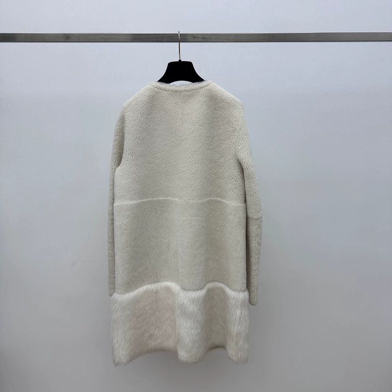 Loro Piana LORO PIANA A fur coat Size M / US 6-8 / IT 42-44 - 2 Thumbnail