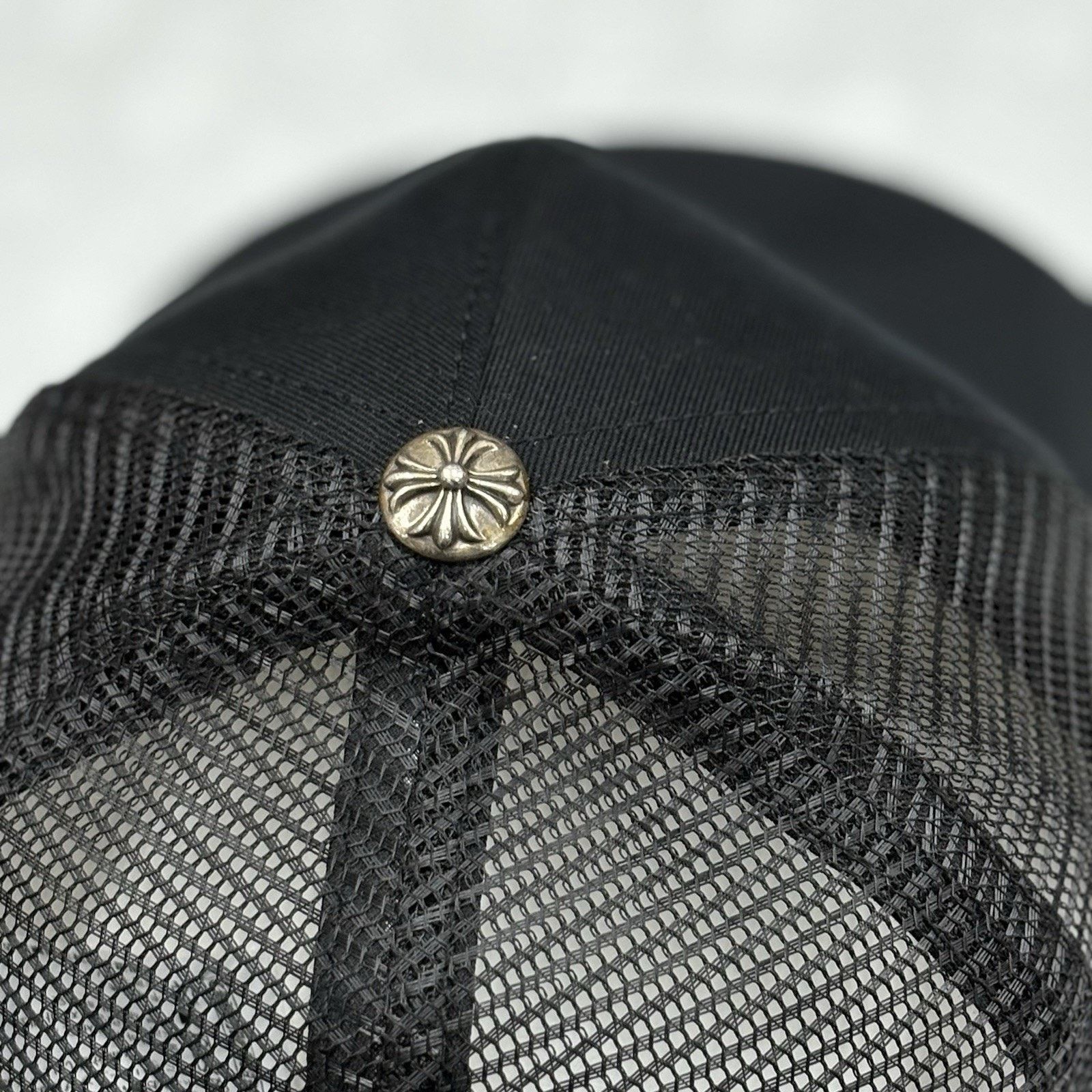 Chrome Hearts Chrome Hearts Plus Cross Seal Stamp Trucker Hat | GOOD COND! Size ONE SIZE - 6 Thumbnail