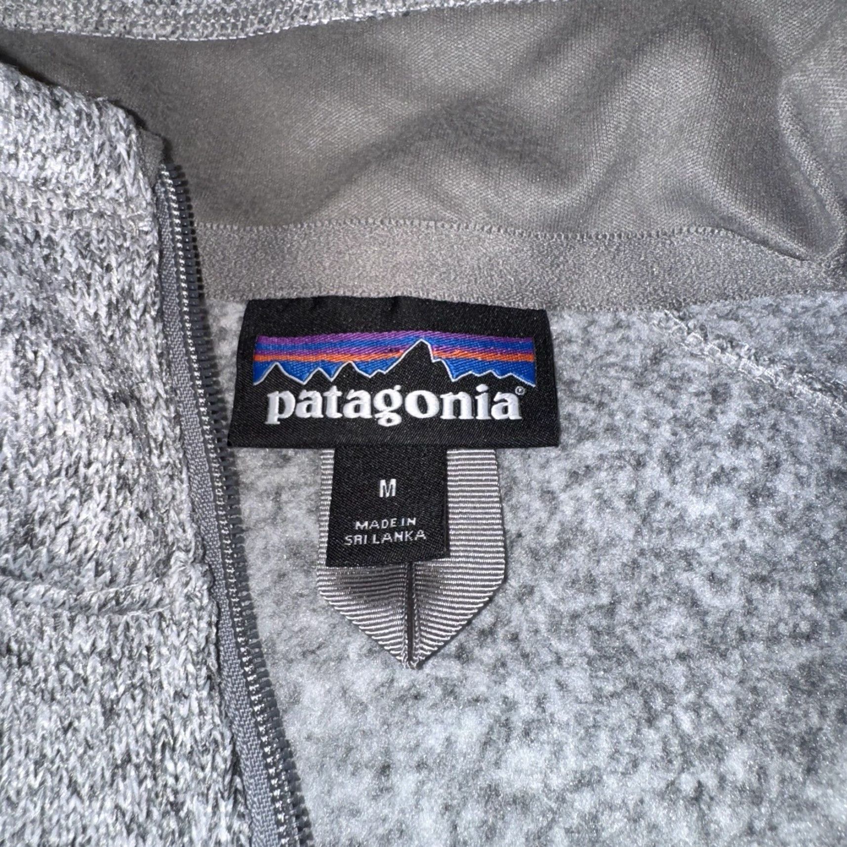 Patagonia Patagonia Better Sweater 1/4 Zip Pullover Sweater Mens Gray Medium Colgate NCAA | Outdoor, Hiking, Walking, Colgate University, 25.5 long by 19.5 Size US M / EU 48-50 / 2 - 4 Thumbnail