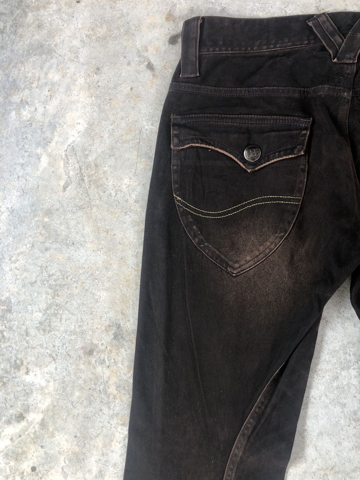 Lee Japanese Lee Flared Jeans Distressed Jeans Suede Size US 32 / EU 48 - 9 Thumbnail