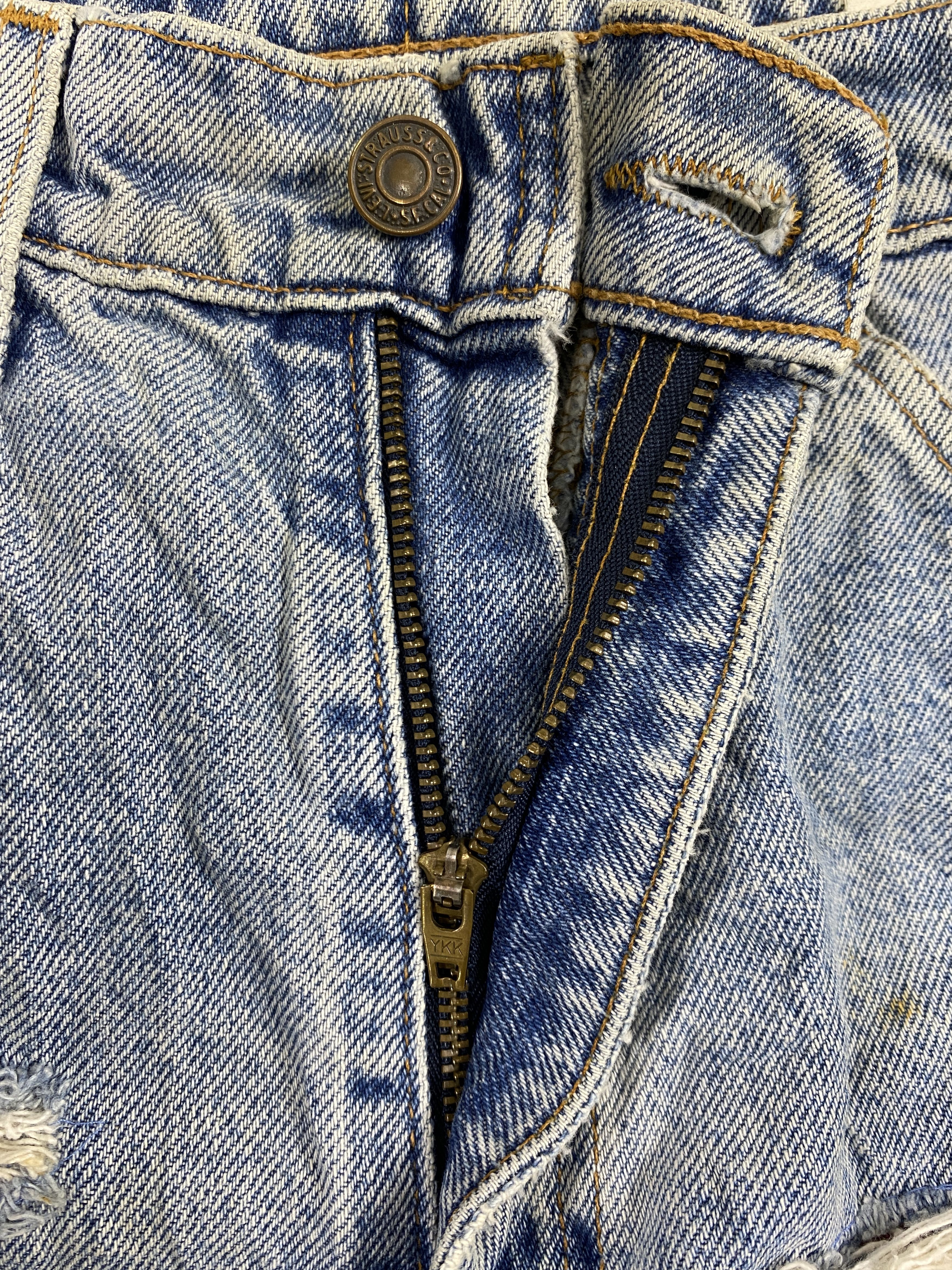 Levi's Distressed Blue Vintage Levi's 505 Shorts Jeans 32x11-JN3784 Size US 32 / EU 48 - 6 Thumbnail