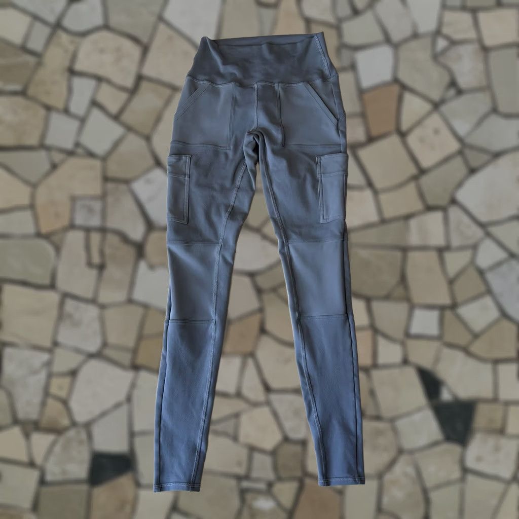 Alo VINTAGE Alo High Waist Cargo Legging Gray Women’s XS Size 26" / US 2 / IT 38 - 1 Thumbnail