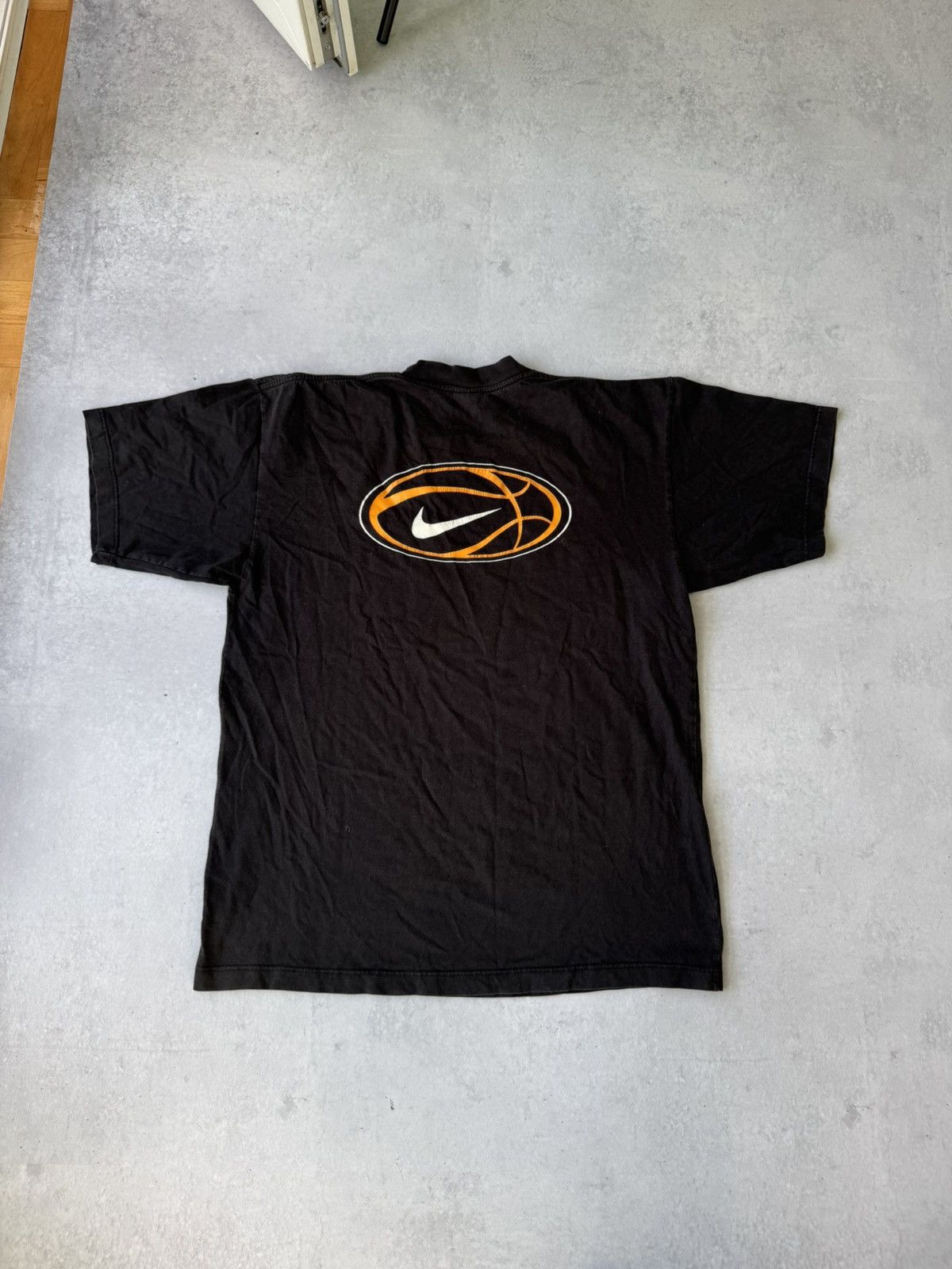 Nike Vintage Nike 90s Tee Size US L / EU 52-54 / 3 - 1 Thumbnail