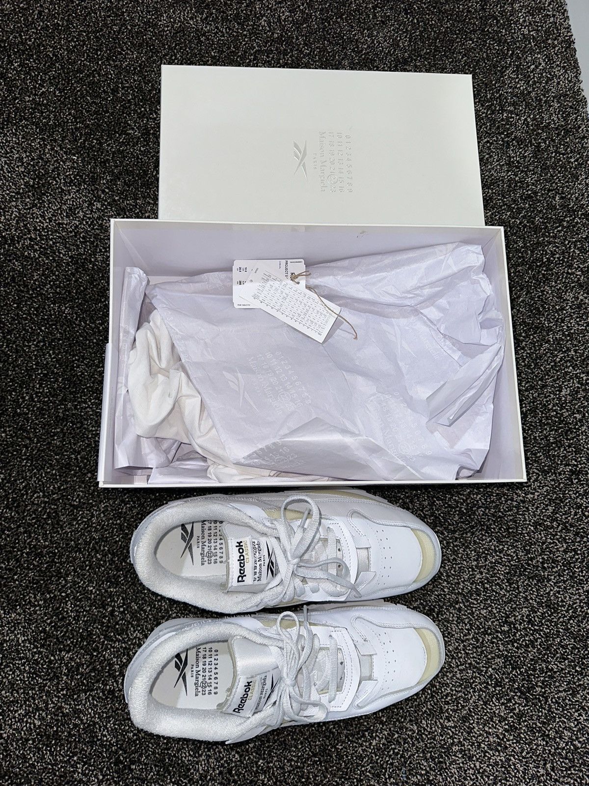 Maison Margiela × Reebok Reebok Classic Re-Co Margiela Project 0 Memory Of V2 Sneaker Size US 10.5 / EU 43-44 - 11 Thumbnail