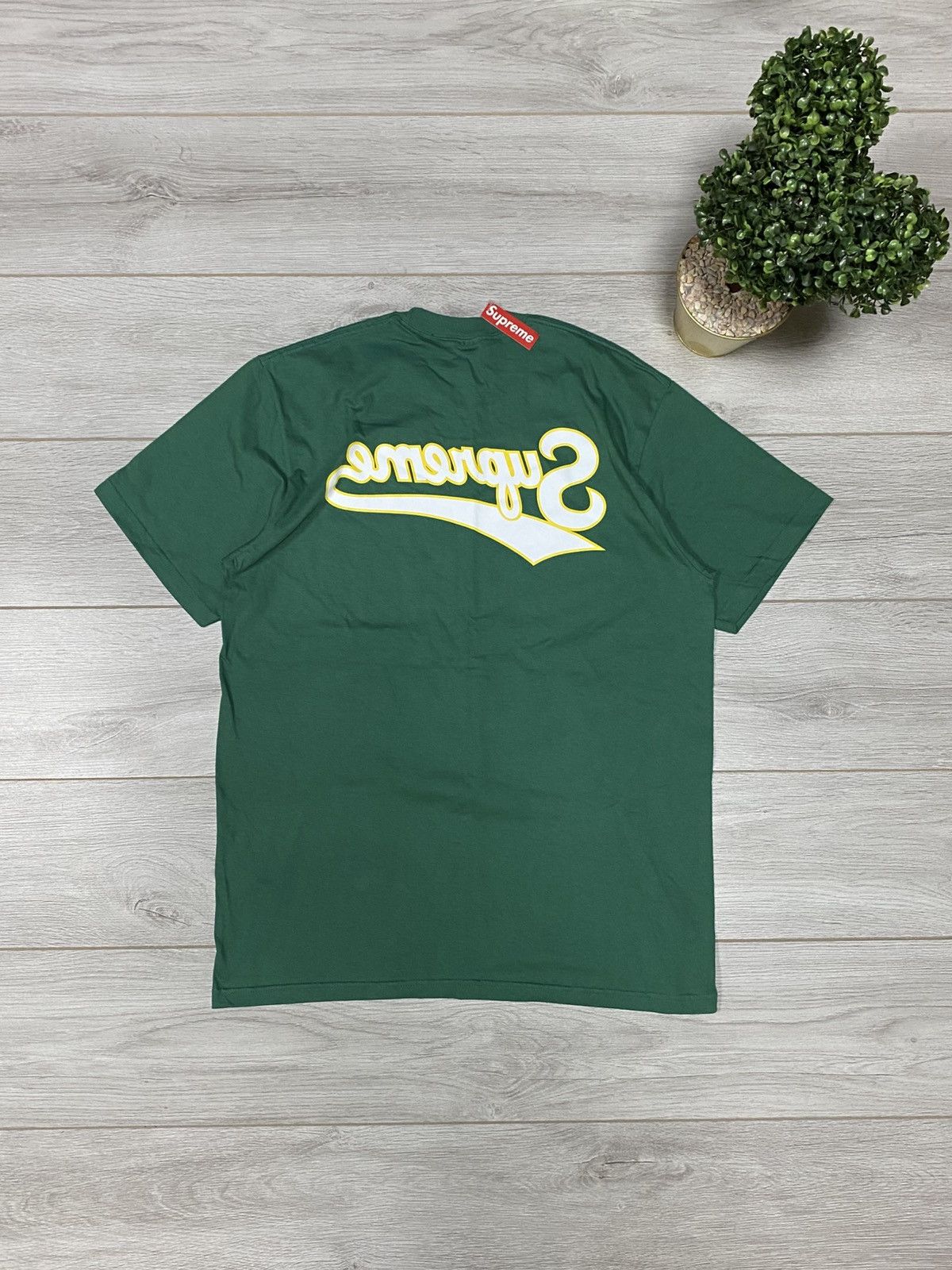 Supreme NEW Backwards Tee L