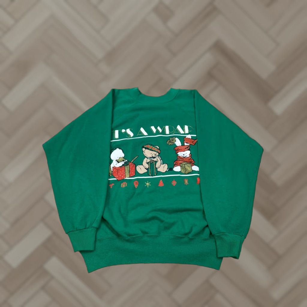 Vintage VINTAGE Ultra Sweats 80s Christmas Sweatshirt Green L It's A Wrap USA #4928 Size US L / EU 52-54 / 3 - 1 Thumbnail