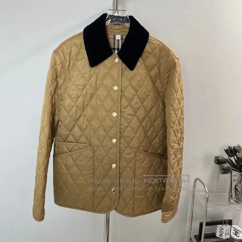 Burberry Burberry Khaki Cotton Women's Quilted Jacket. Size L / US 10 / IT 46 - 1 Thumbnail