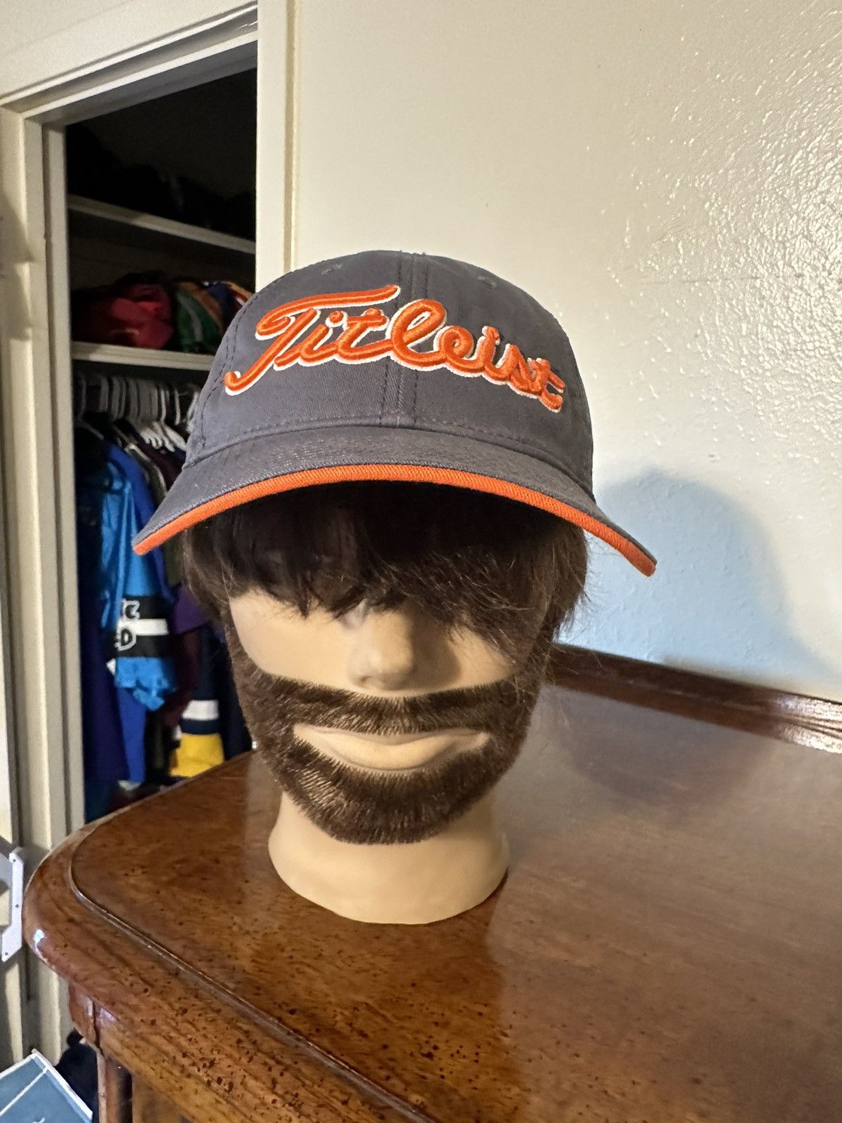 Titleist × Vintage Vintage Titleist Pro V1 “orange & grey” hat 00s Size ONE SIZE - 1 Thumbnail