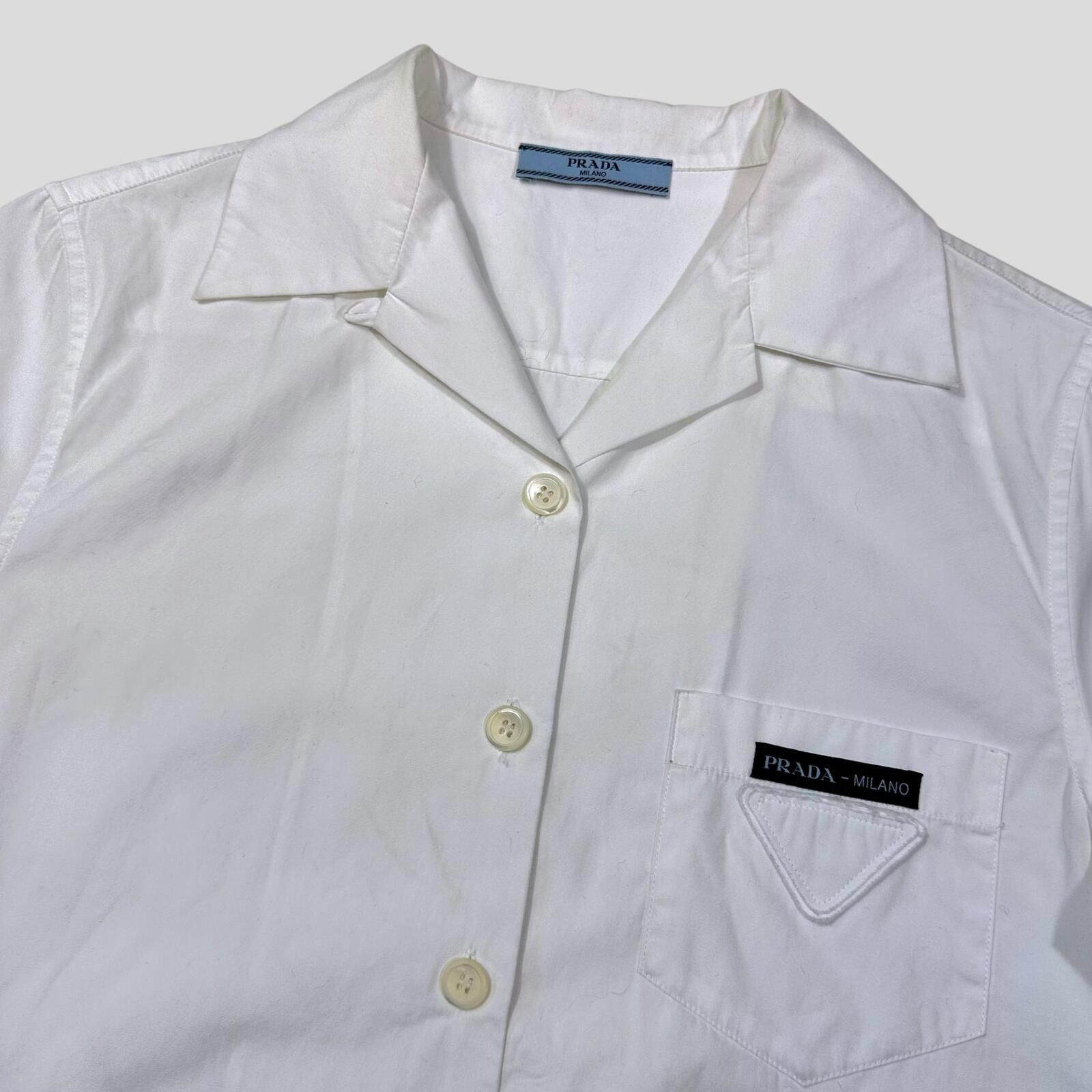 Prada Prada Milano 2019 Camp Collar Triangle Logo Boxy Shirt IT38 Size S / US 4 / IT 40 - 2 Thumbnail