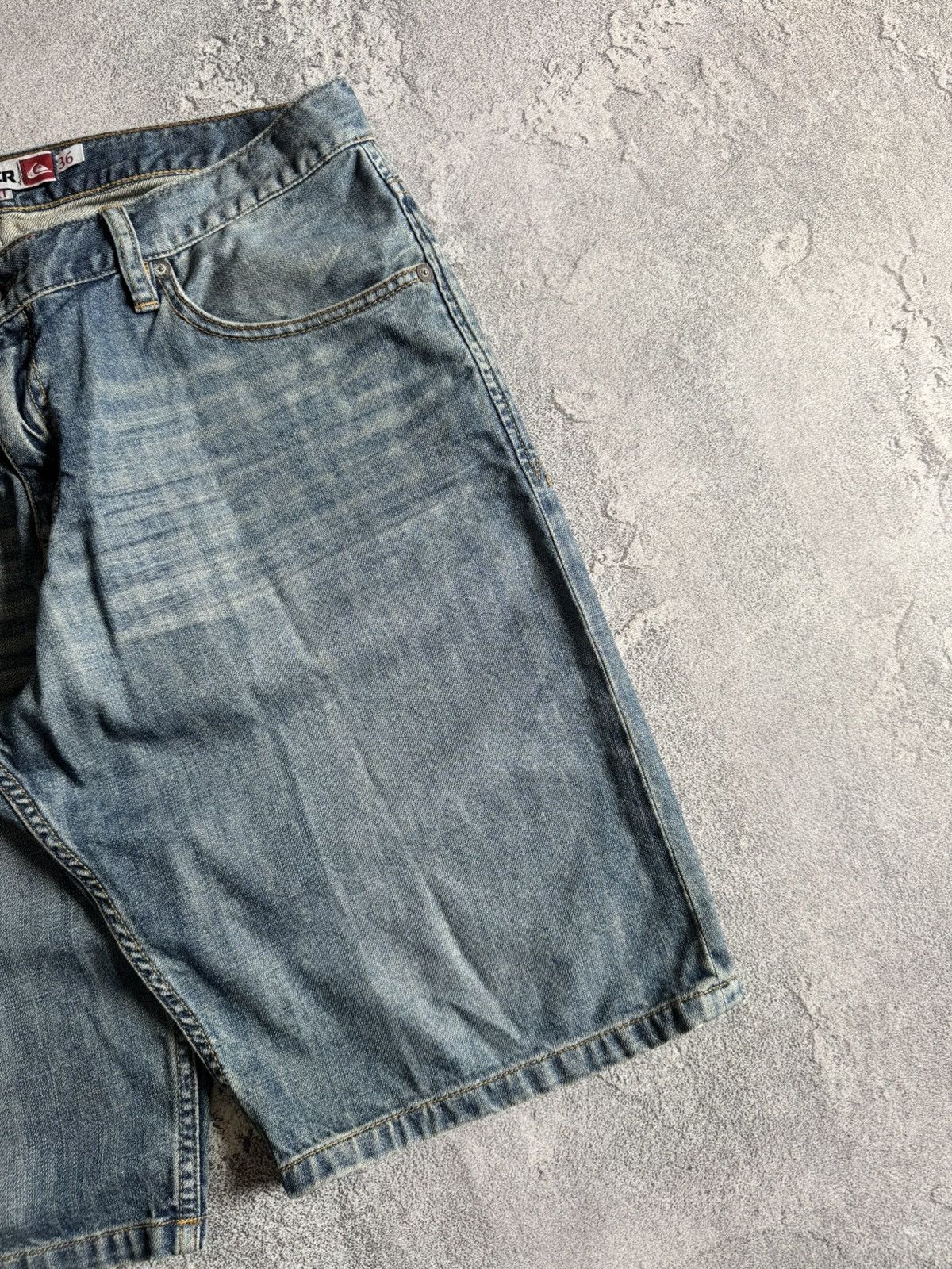 Quicksilver Quiksilver 36 vintage denim shorts 🩳 surf style Y2K Size US 36 / EU 52 - 10 Thumbnail