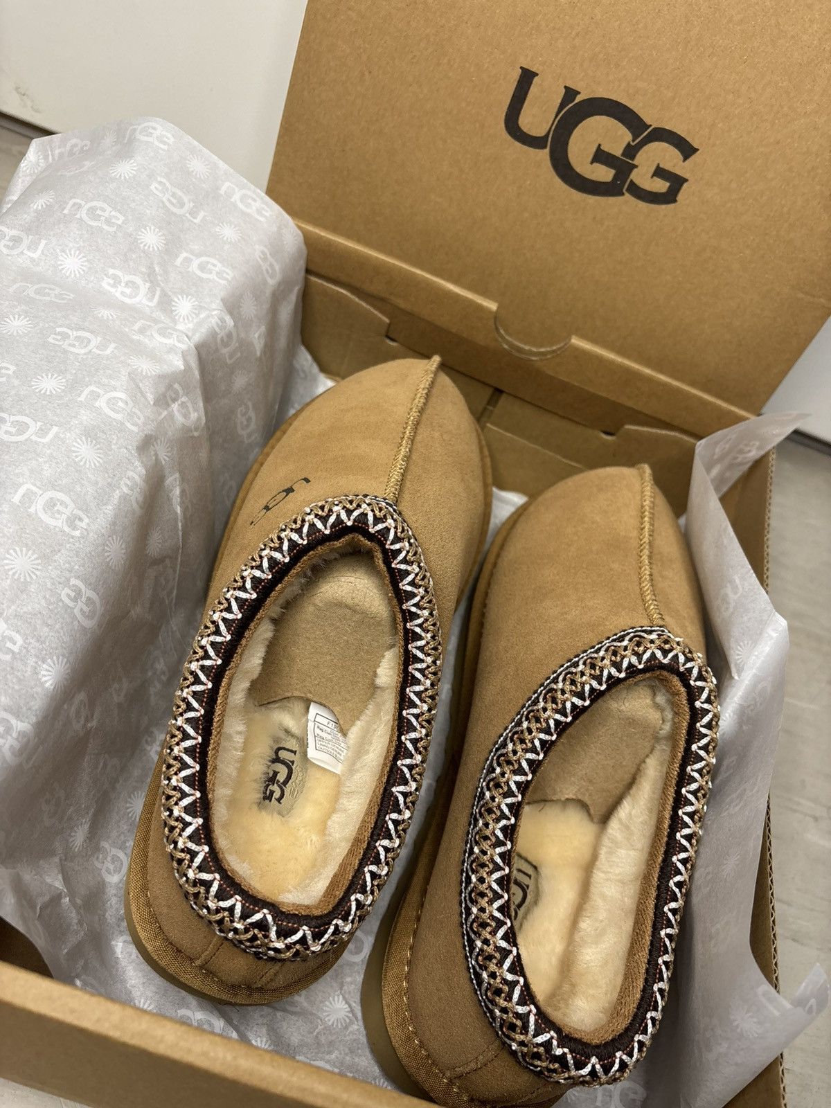 Ugg UGG Tasman ll Chestnut 39/8 Size US 8 / IT 38 - 5 Thumbnail