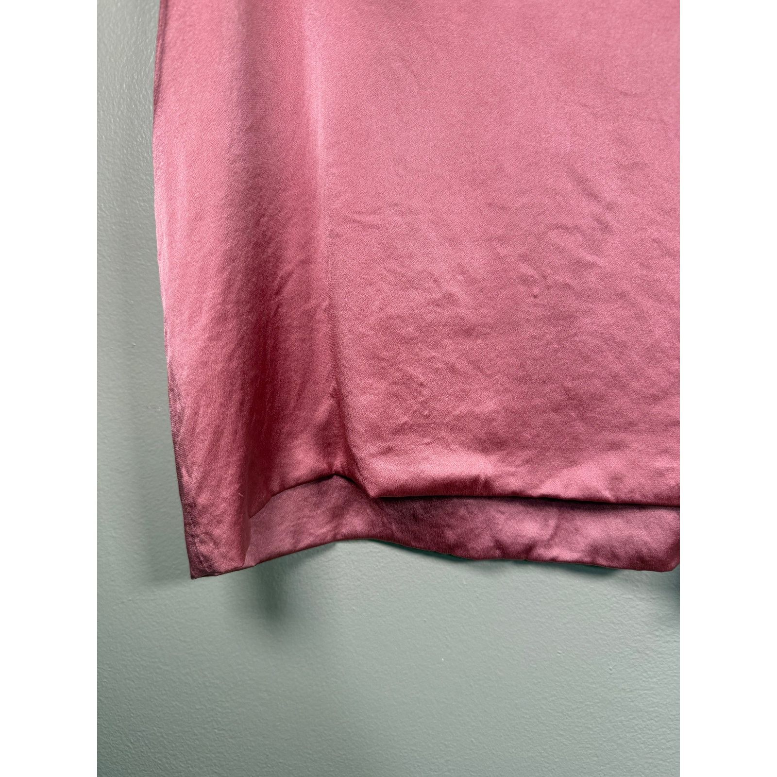 Salvatore Ferragamo Salvatore Ferragamo Silk Camisole size 42/6 US $650 Size M / US 6-8 / IT 42-44 - 5 Thumbnail