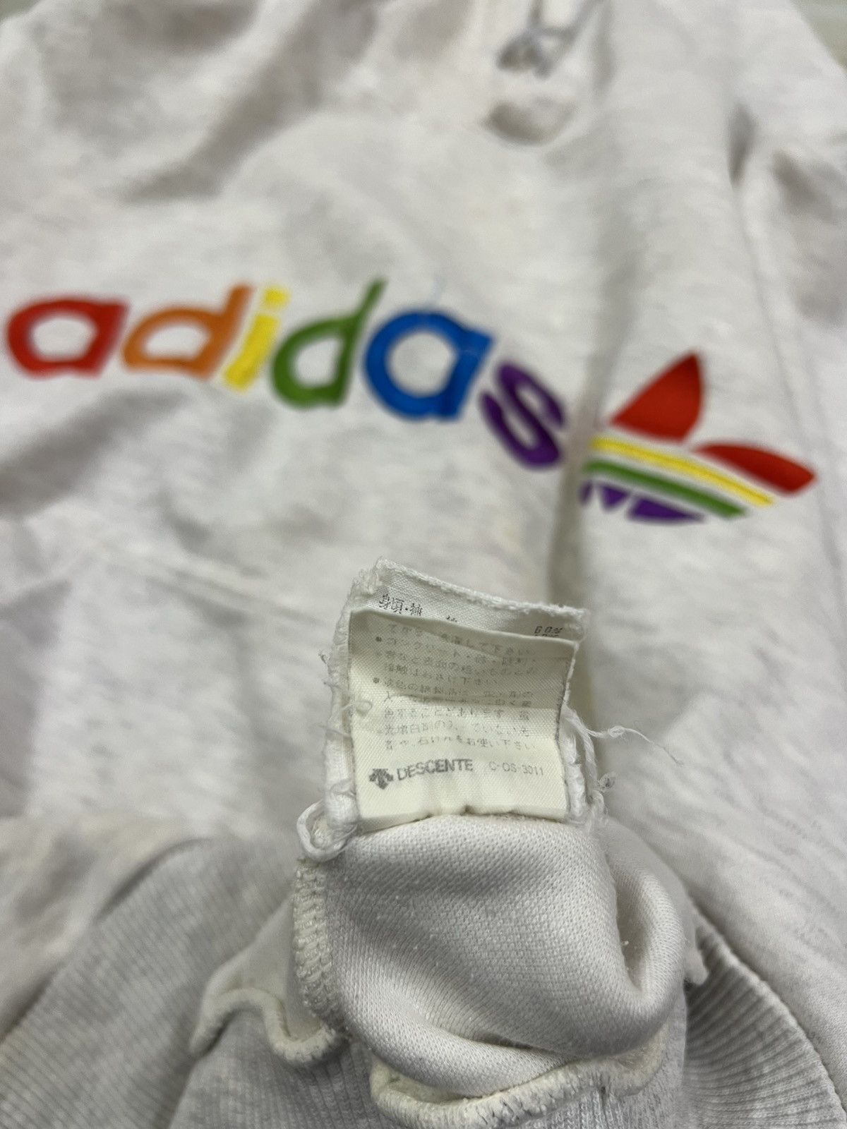 Adidas Adidas Original Pride Flag Pullover Trefoil Hoodie Size US L / EU 52-54 / 3 - 8 Thumbnail