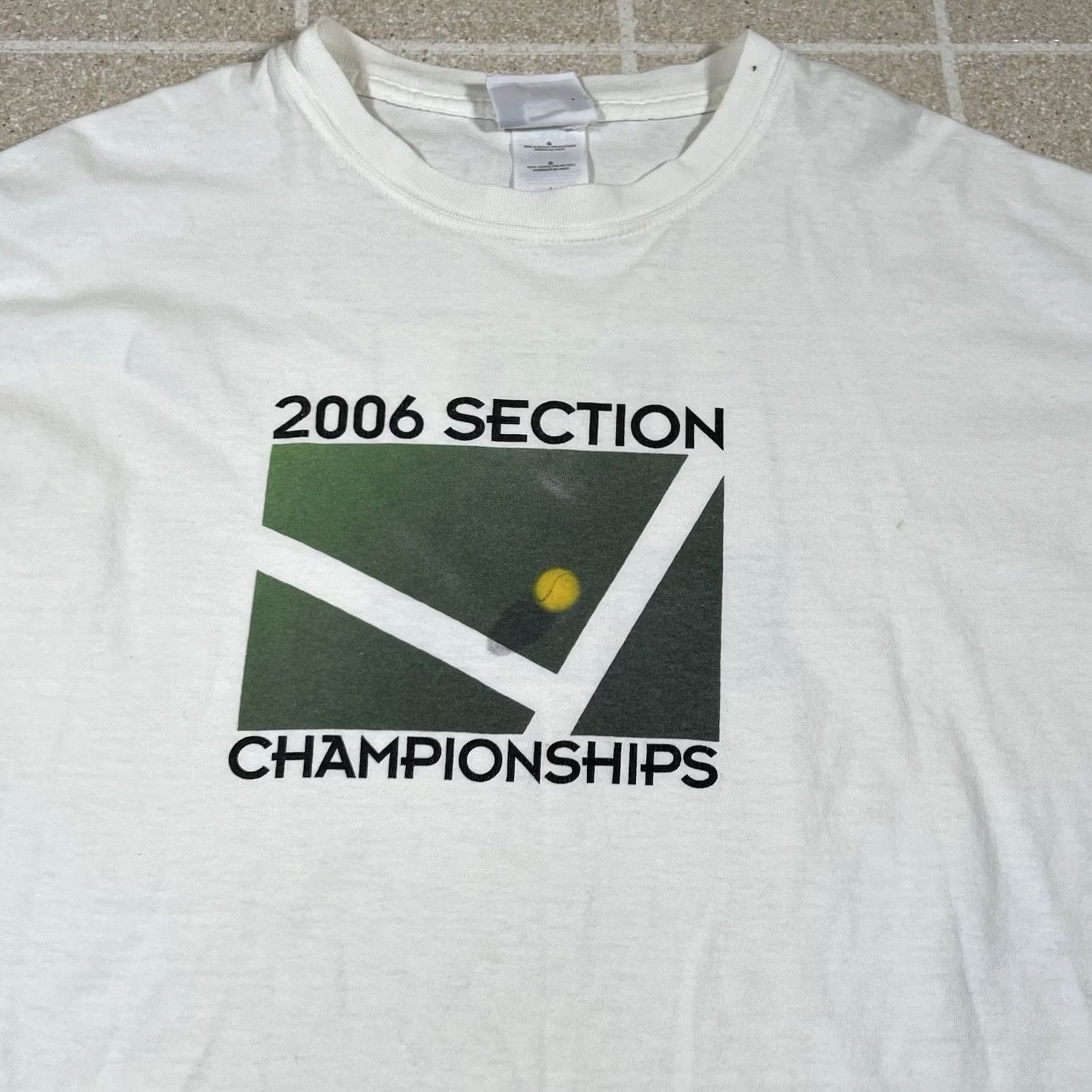 Vintage VINTAGE USTA T-Shirt White L Men 2006 Sectional Championship Graphic Tee Size L Size US L / EU 52-54 / 3 - 2 Thumbnail
