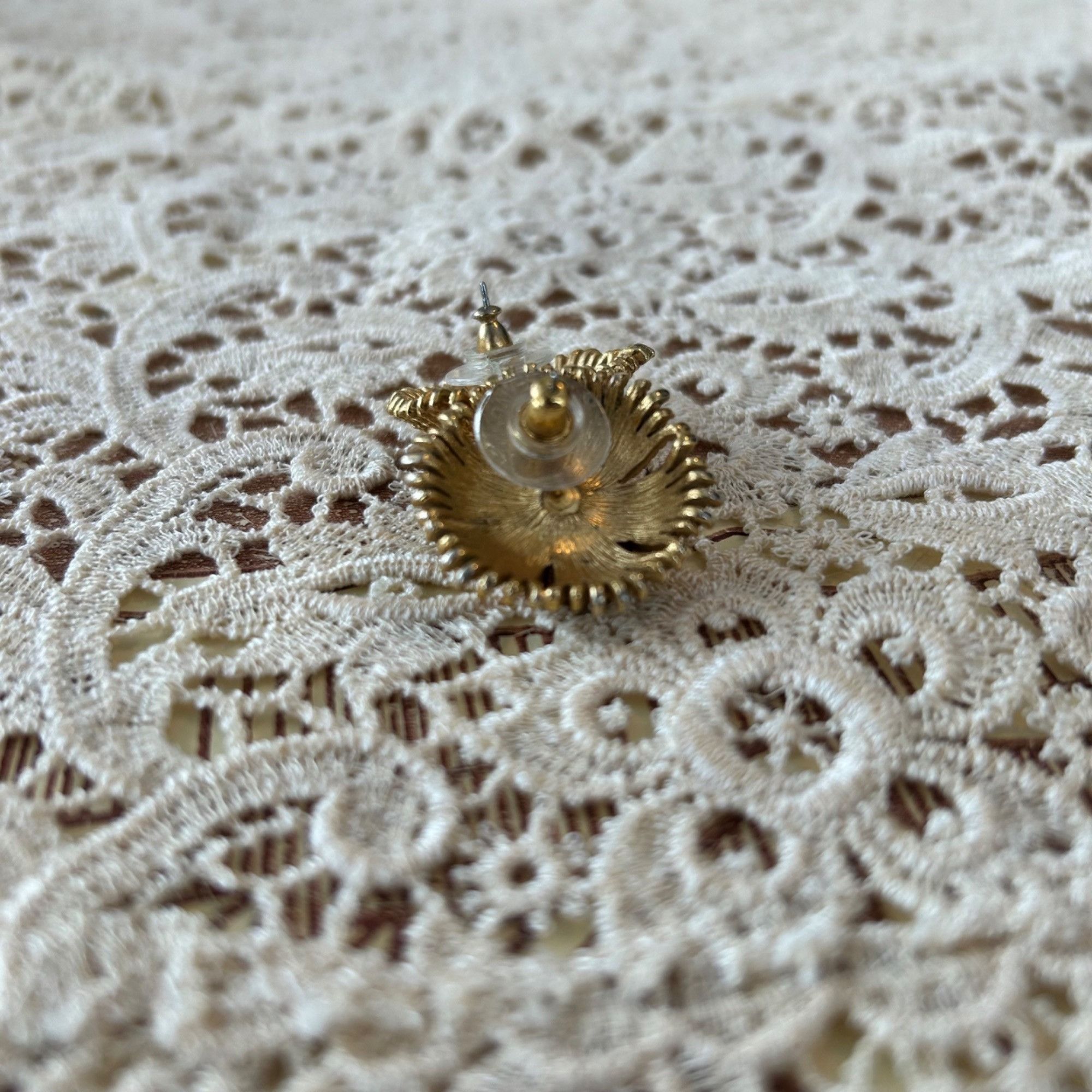 Monet Vintage Monet Leroy Miozzi Gold Tone Cordelia Pierced Post E Size ONE SIZE - 5 Thumbnail