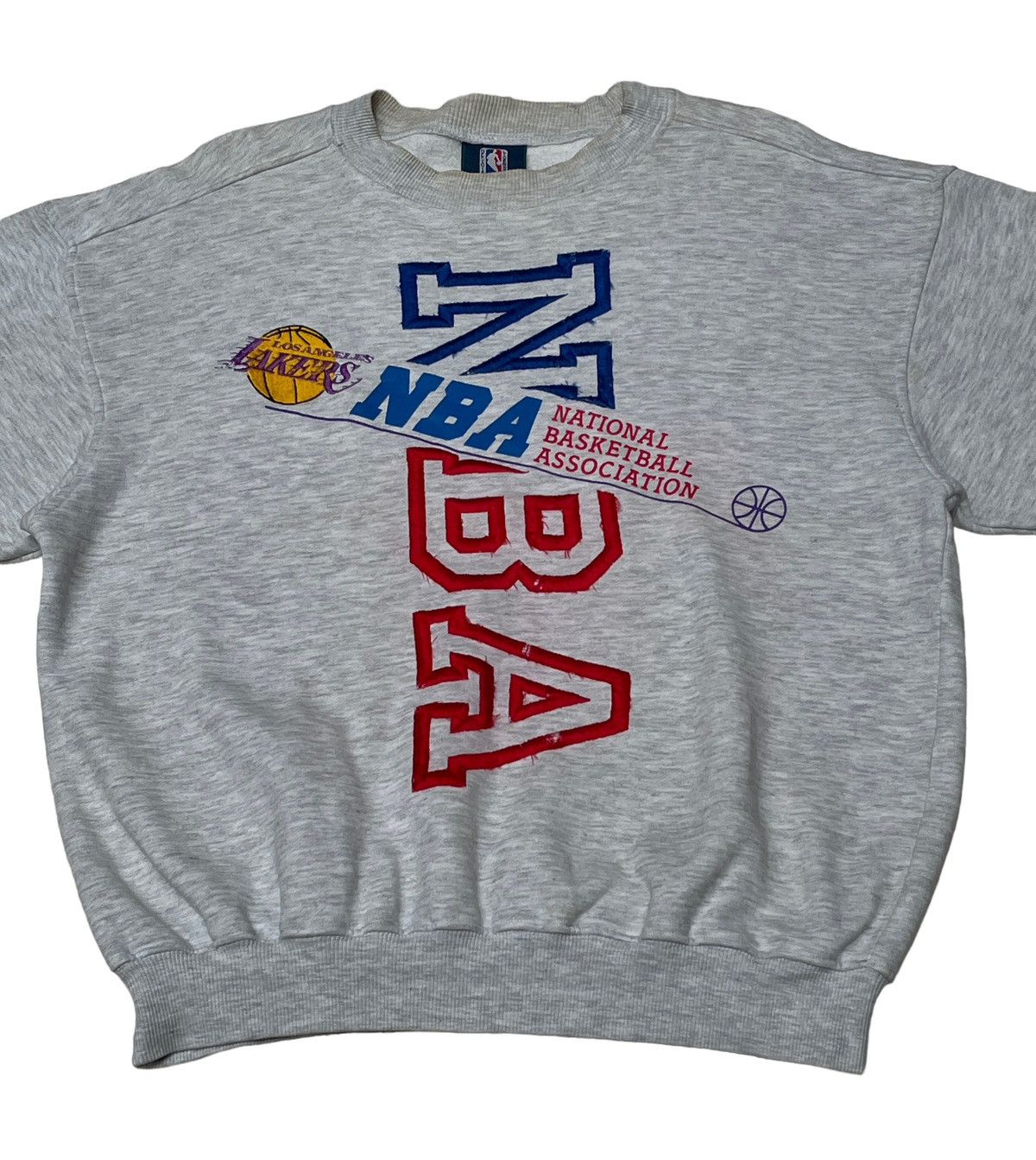 NBA × Vintage Vintage NBA Team Basketball Team Lakers Sweatshirt 1990s Size US L / EU 52-54 / 3 - 3 Thumbnail
