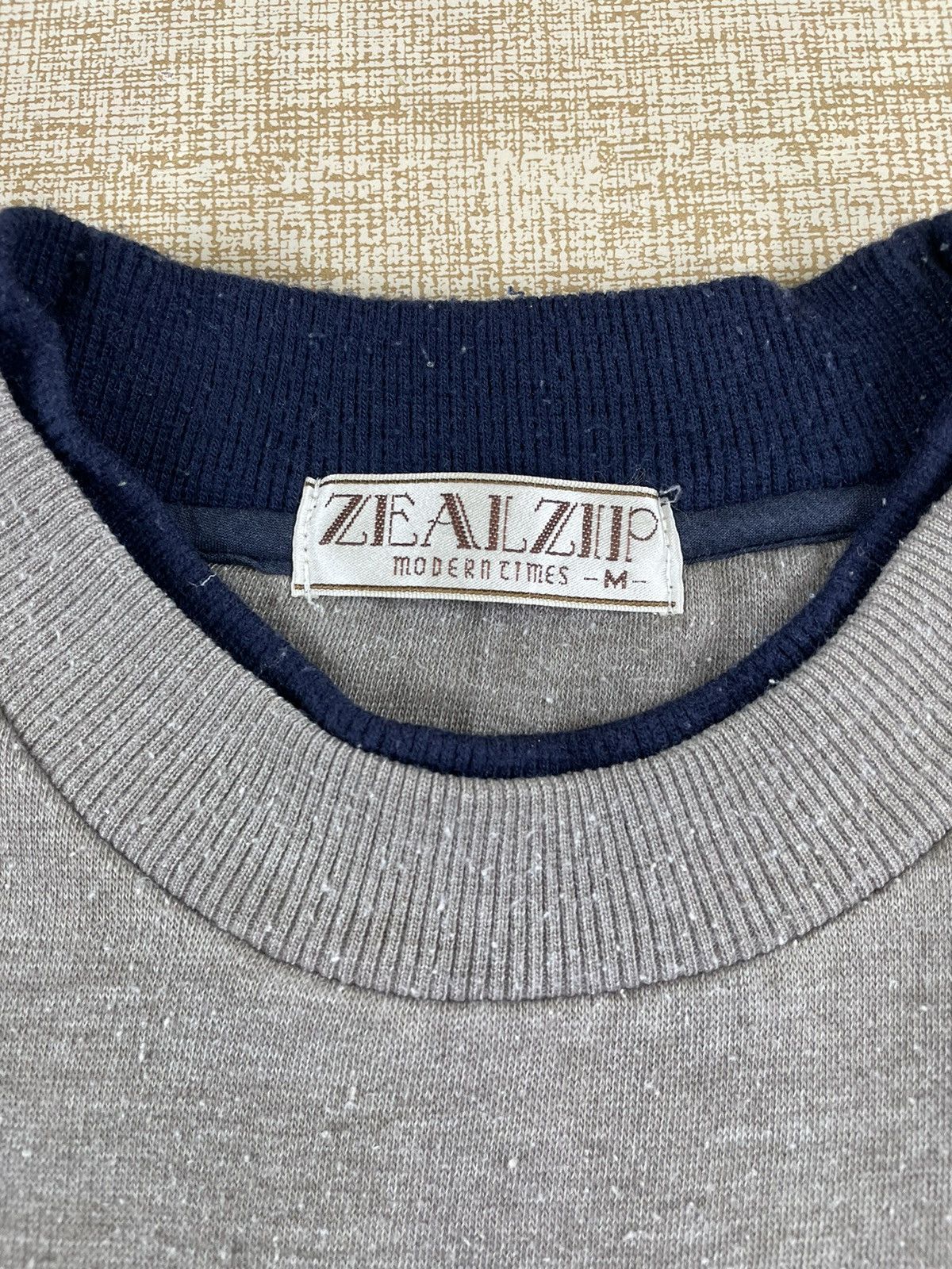 Designer × Japanese Brand × Vintage VINTAGE ZEALZIP JAPAN Designer Embroidered Logo Sweatshirt Size US M / EU 48-50 / 2 - 5 Thumbnail