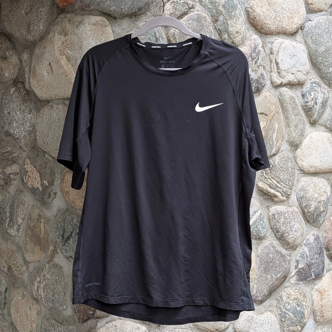 Nike Nike Pro Dri-FIT Men's Short Sleeve Training Shirt Black Size US XL / EU 56 / 4 - 2 Thumbnail
