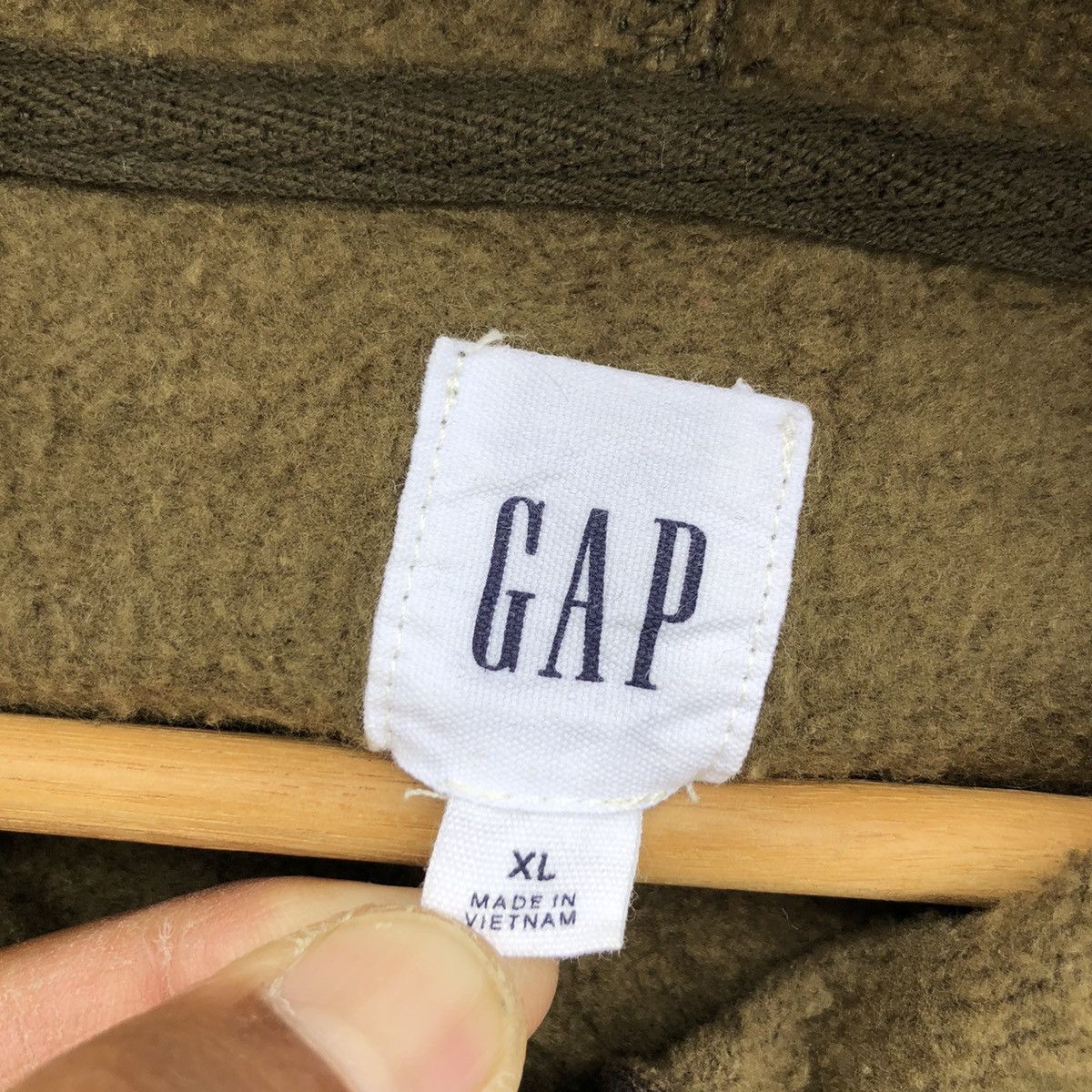 Gap RARE🔥 Vintage GAP Camo Hoodie Sweatshirts Spell Out Logo Size US XL / EU 56 / 4 - 5 Thumbnail