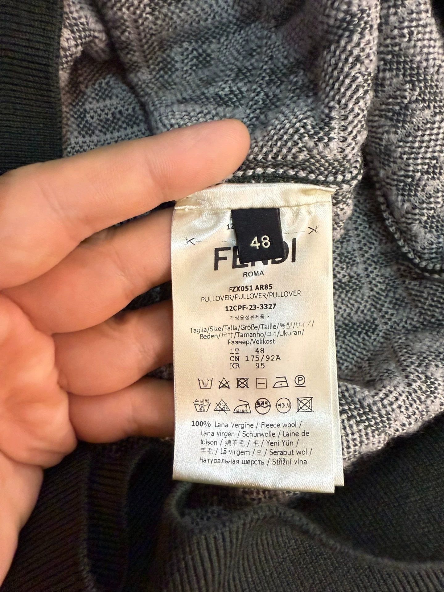 Fendi FENDI Full Logo Wool SS Tee Size 48 Dark Green w/ White Logo Size US M / EU 48-50 / 2 - 5 Thumbnail