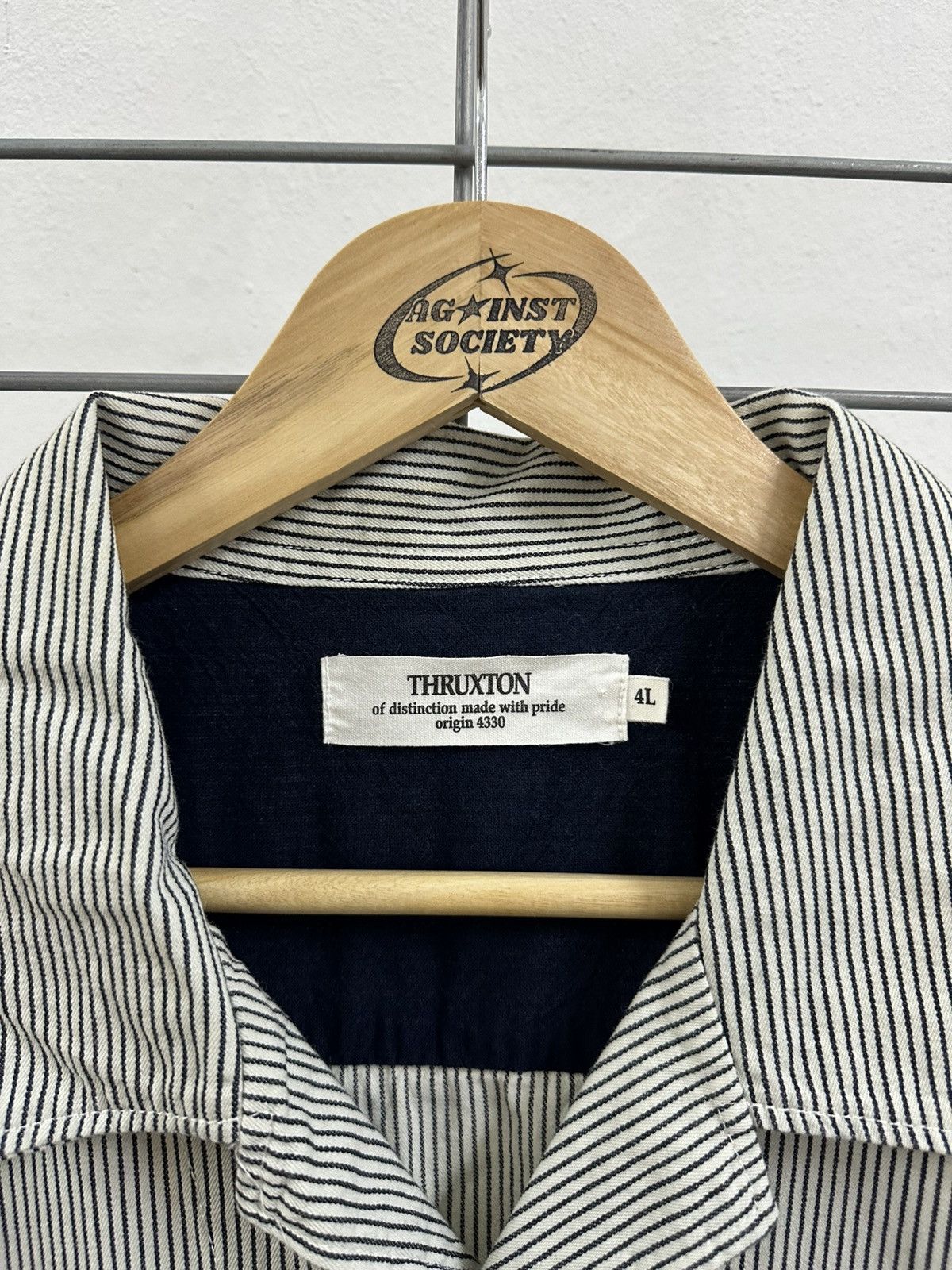 Japanese Brand Thruxton Aesthetic Hickory Stripe Double Pocket Work Shirt Size US XL / EU 56 / 4 - 5 Thumbnail