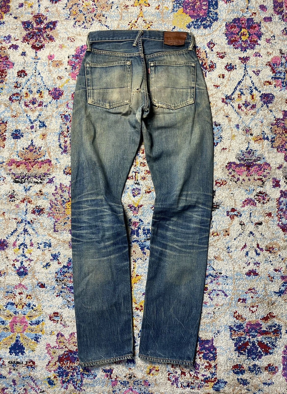 Evisu × Vintage Vintage Evisu Selvedge Slim Straight Distressed Jeans W27 Size US 27 - 2 Thumbnail