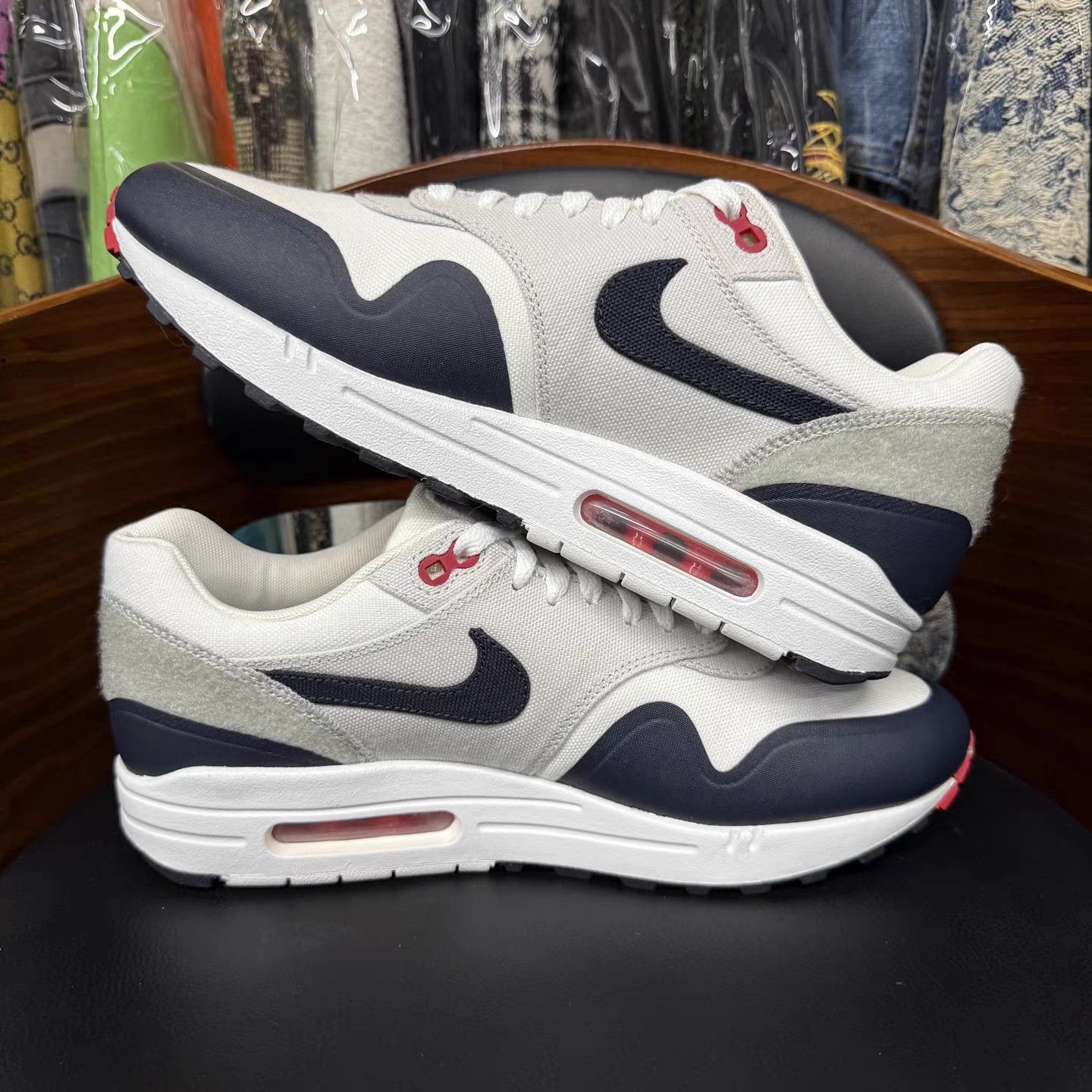 Nike Nike Air Max 1 Sneakers K15 Size US 10 / EU 43 - 7 Thumbnail