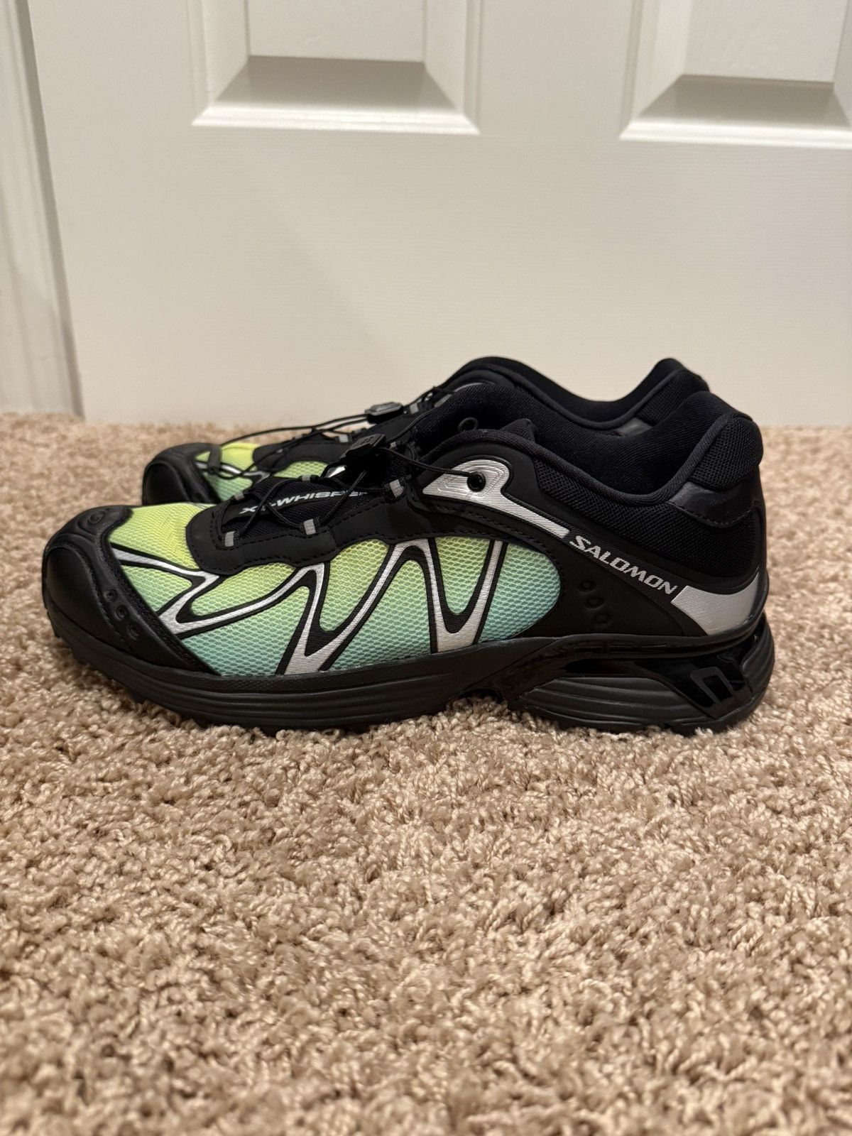 Salomon XT Whisper Men’s Size 10.5 Low Top Sneakers