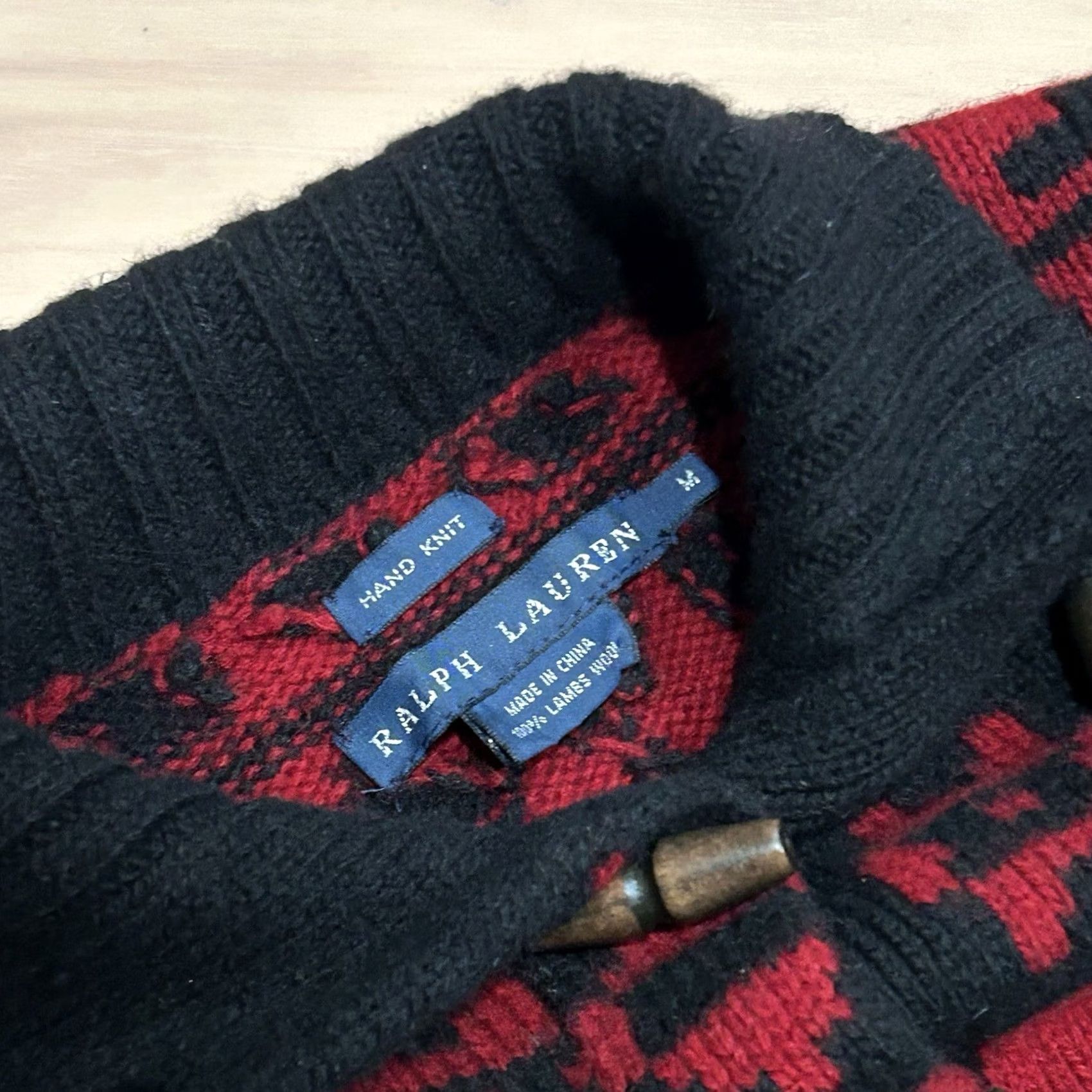 Ralph Lauren VINTAGE Ralph Lauren Wool Cable Knit Sweater Shawl Collar Aztec Hole Women’s Medium Size M / US 6-8 / IT 42-44 - 4 Thumbnail