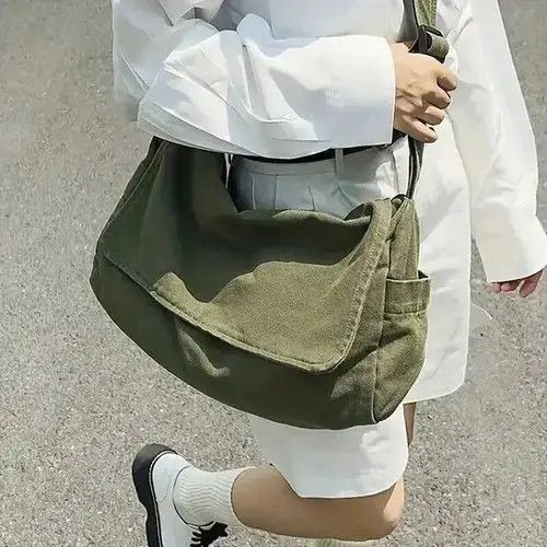 Other Flap Messenger Bag Size ONE SIZE - 1 Thumbnail