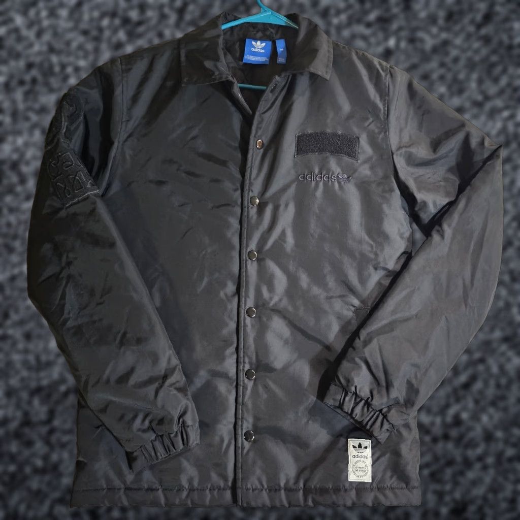 Adidas Adidas Original Graffiti Black Coach Coat 03 Seoul Brand w/ The Three Stripes Sm - Adidas Originals Jacket, Coat, Graffiti, Black, Mens, Size S Size US S / EU 44-46 / 1 - 1 Thumbnail