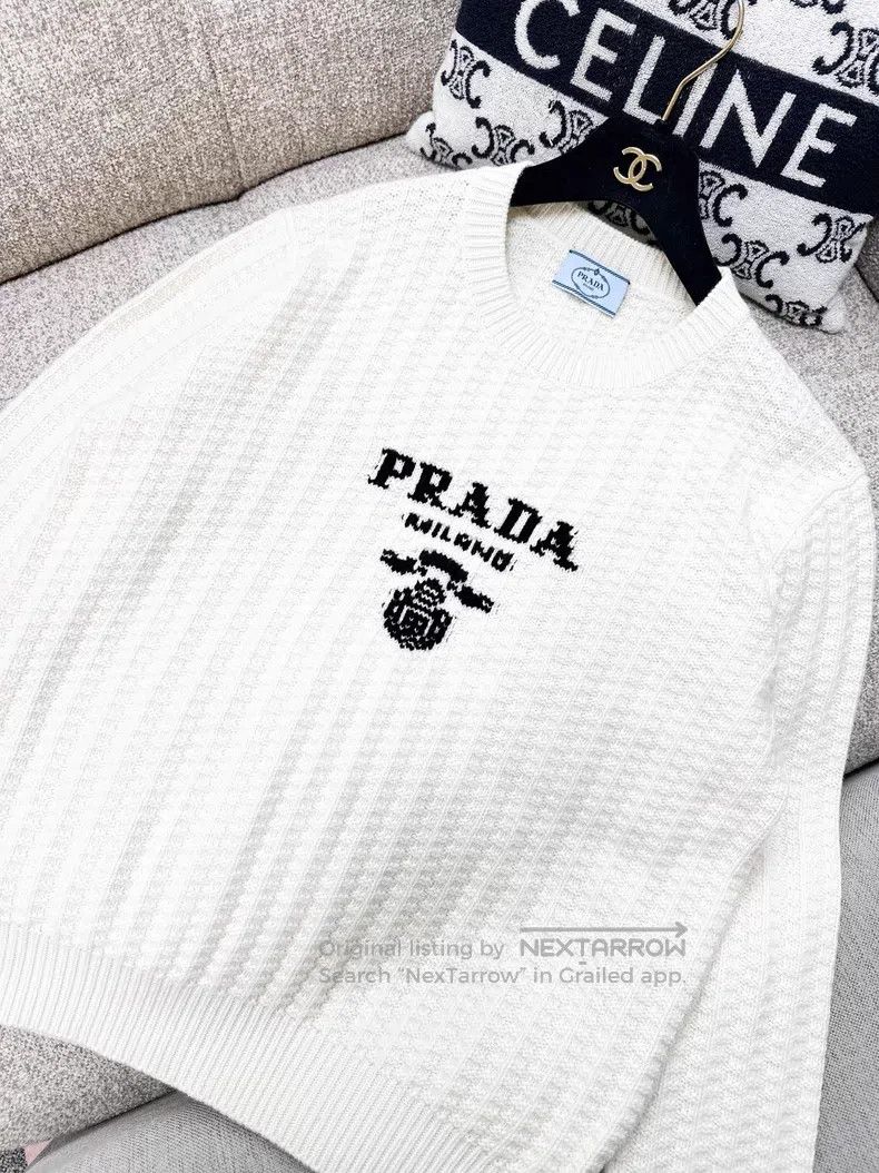 Prada Prada Letter logo knitted long-sleeved sweater Size US S / EU 44-46 / 1 - 4 Thumbnail