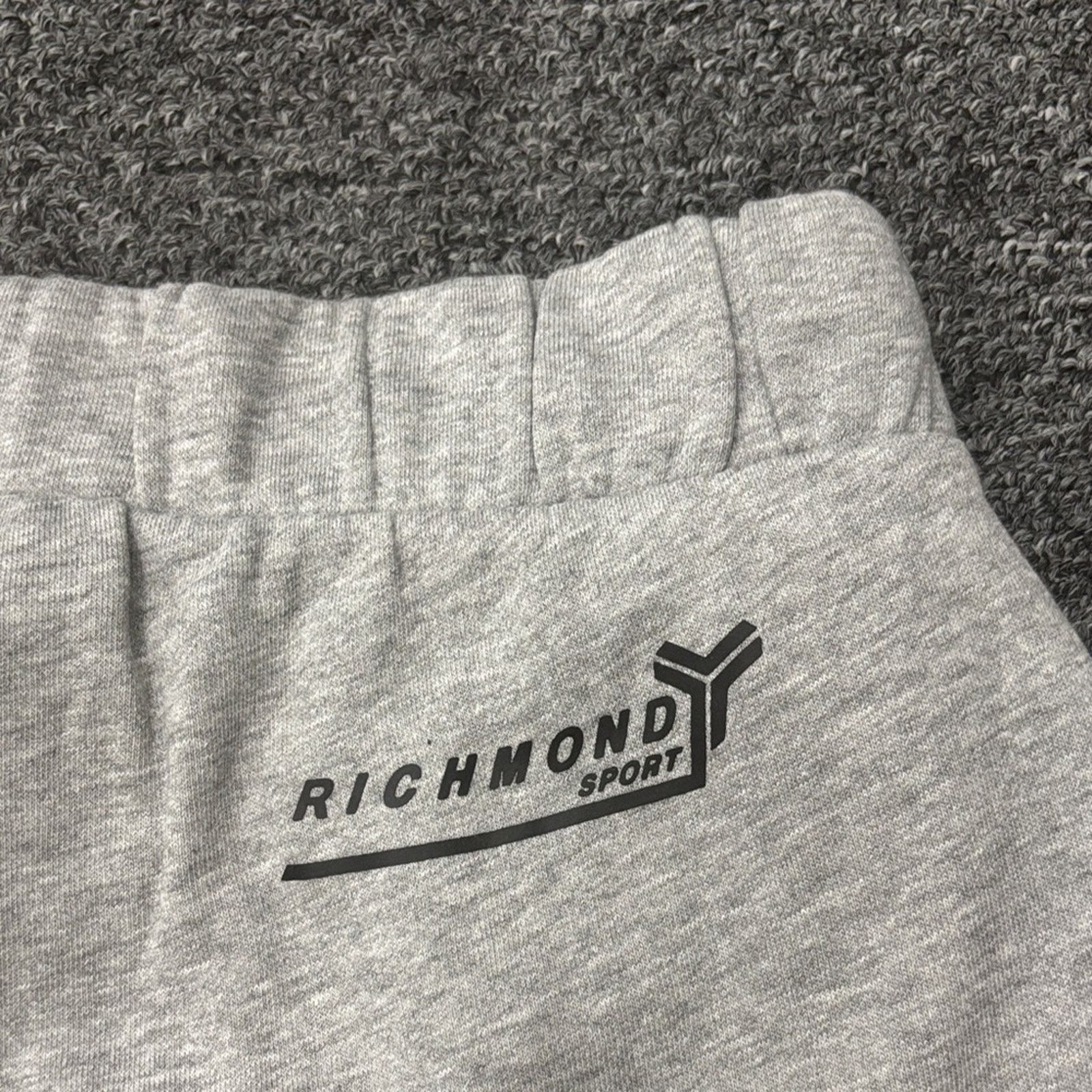 John Richmond NWT John Richmond Light Gray Athletic Shorts Black Size XL Size US 42 / EU 58 - 5 Thumbnail