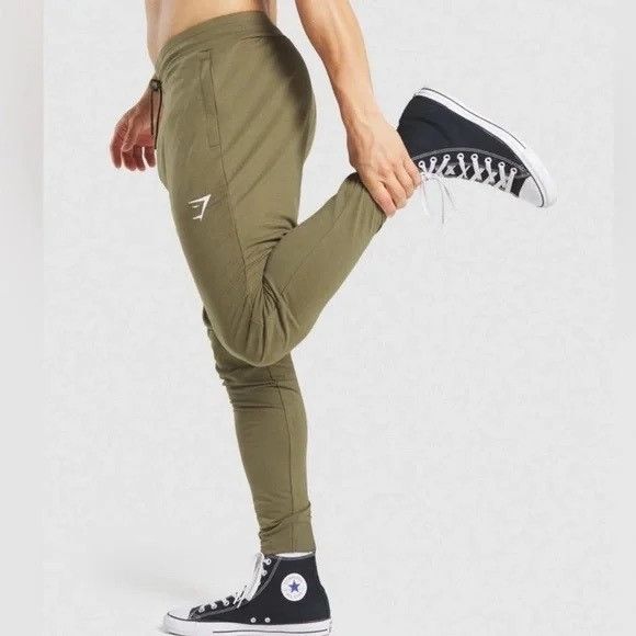 Gymshark Gymshark Men's Olive Performance Jogger Pants Size US 32 / EU 48 - 1 Thumbnail