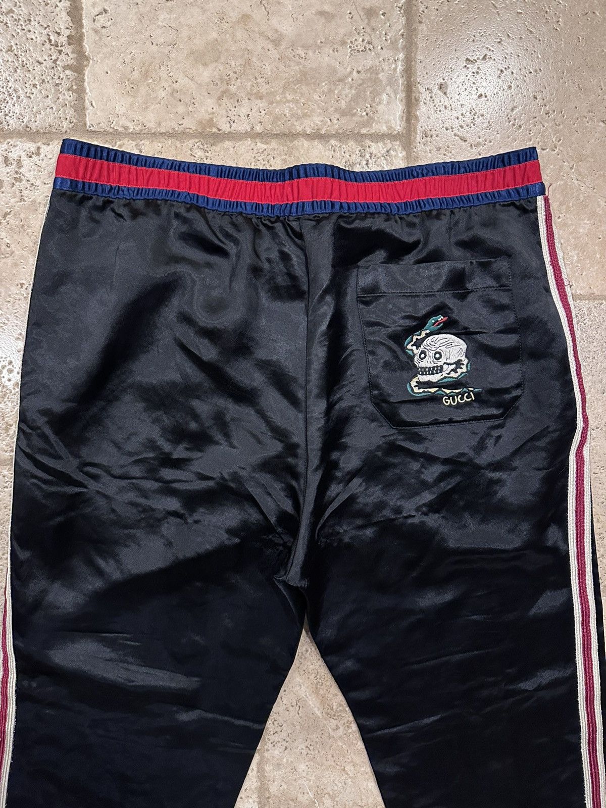 Gucci Gucci Satin Stripe Skull/Snake Motif Logo Black Lounge Pants Size US 34 / EU 50 - 7 Thumbnail