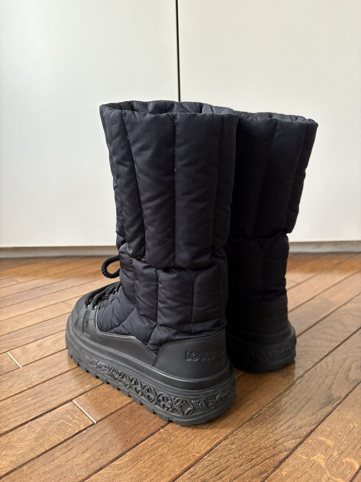 Louis Vuitton Louis Vuitton Puffer Boots Size US 7 / EU 40 - 8 Thumbnail