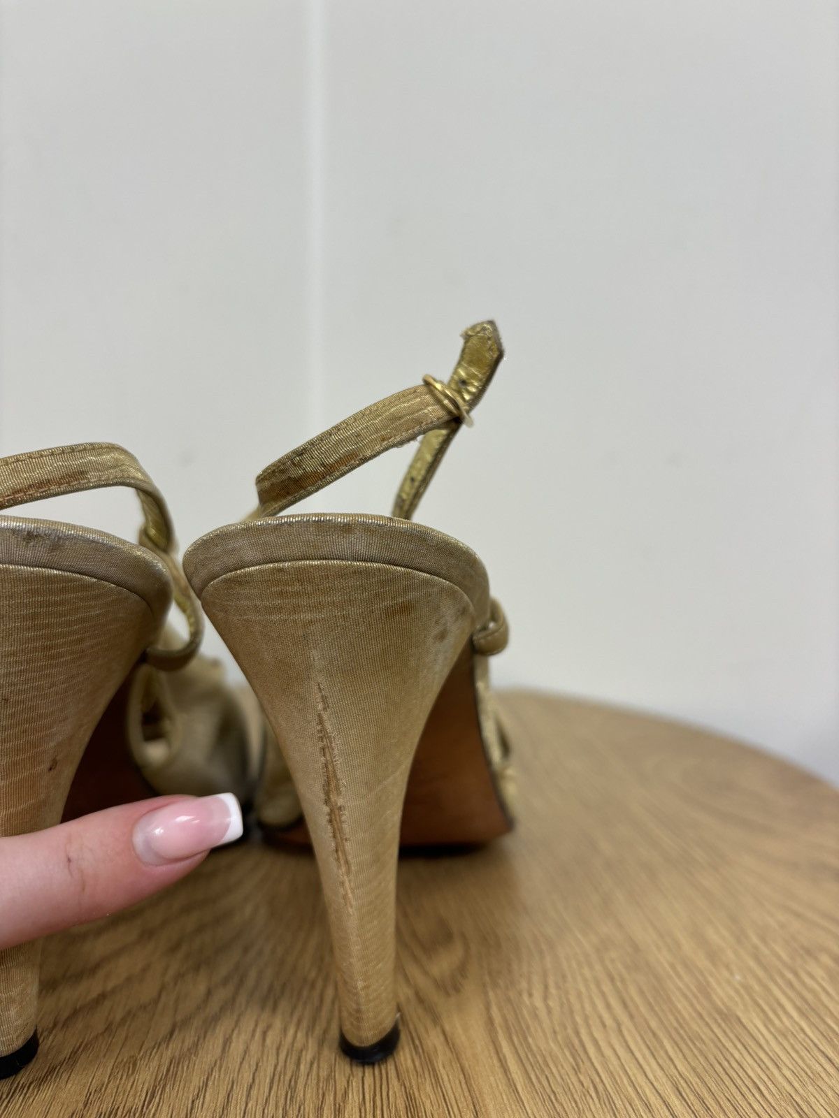 Vintage Yves Saint Laurent Vintage Gold Silk Satin Slingback Heels Size US 7.5 / IT 37.5 - 13 Thumbnail