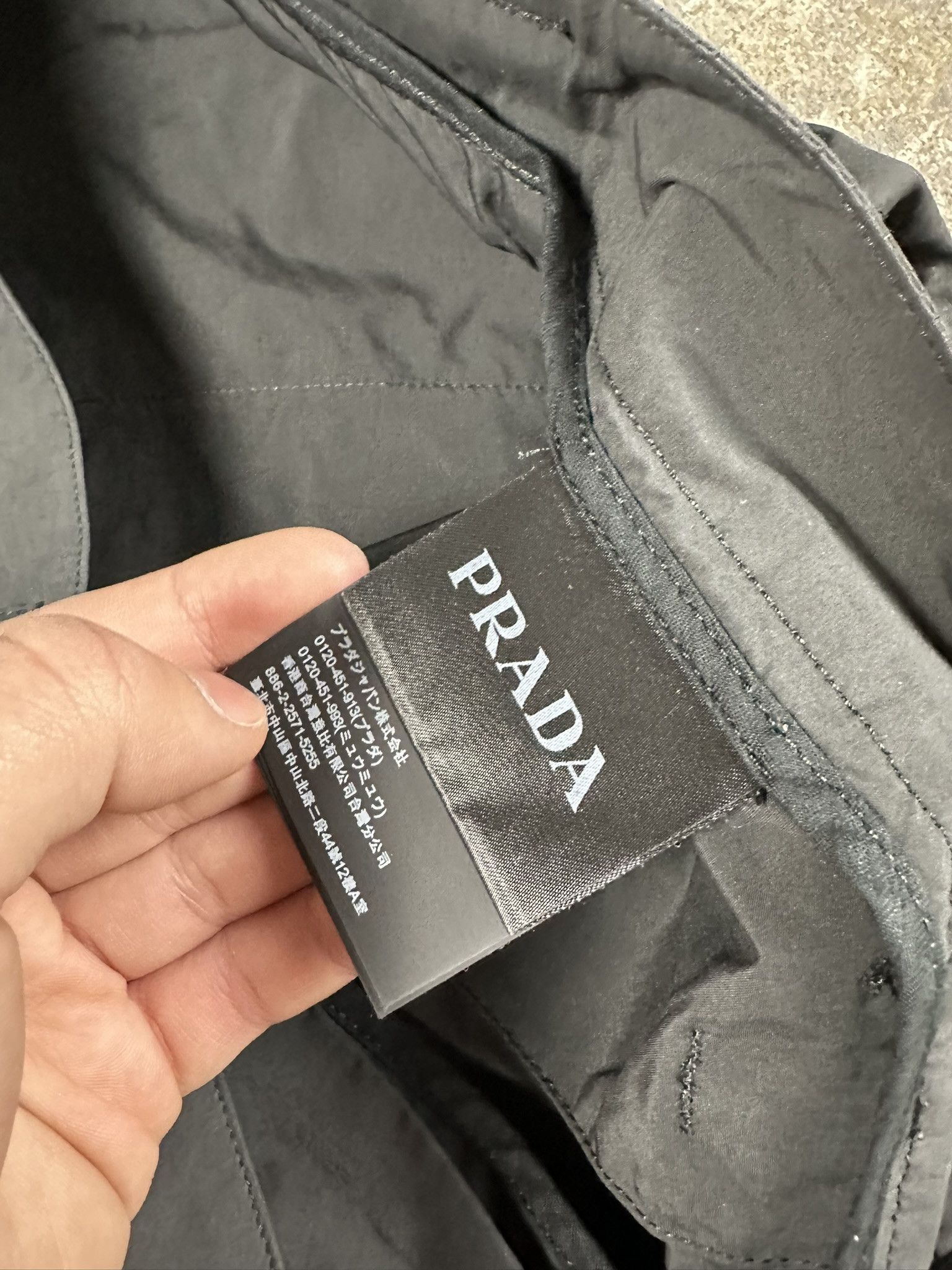 Prada Prada Nylon Tech Cargo Trackpants Size US 30 / EU 46 - 8 Thumbnail