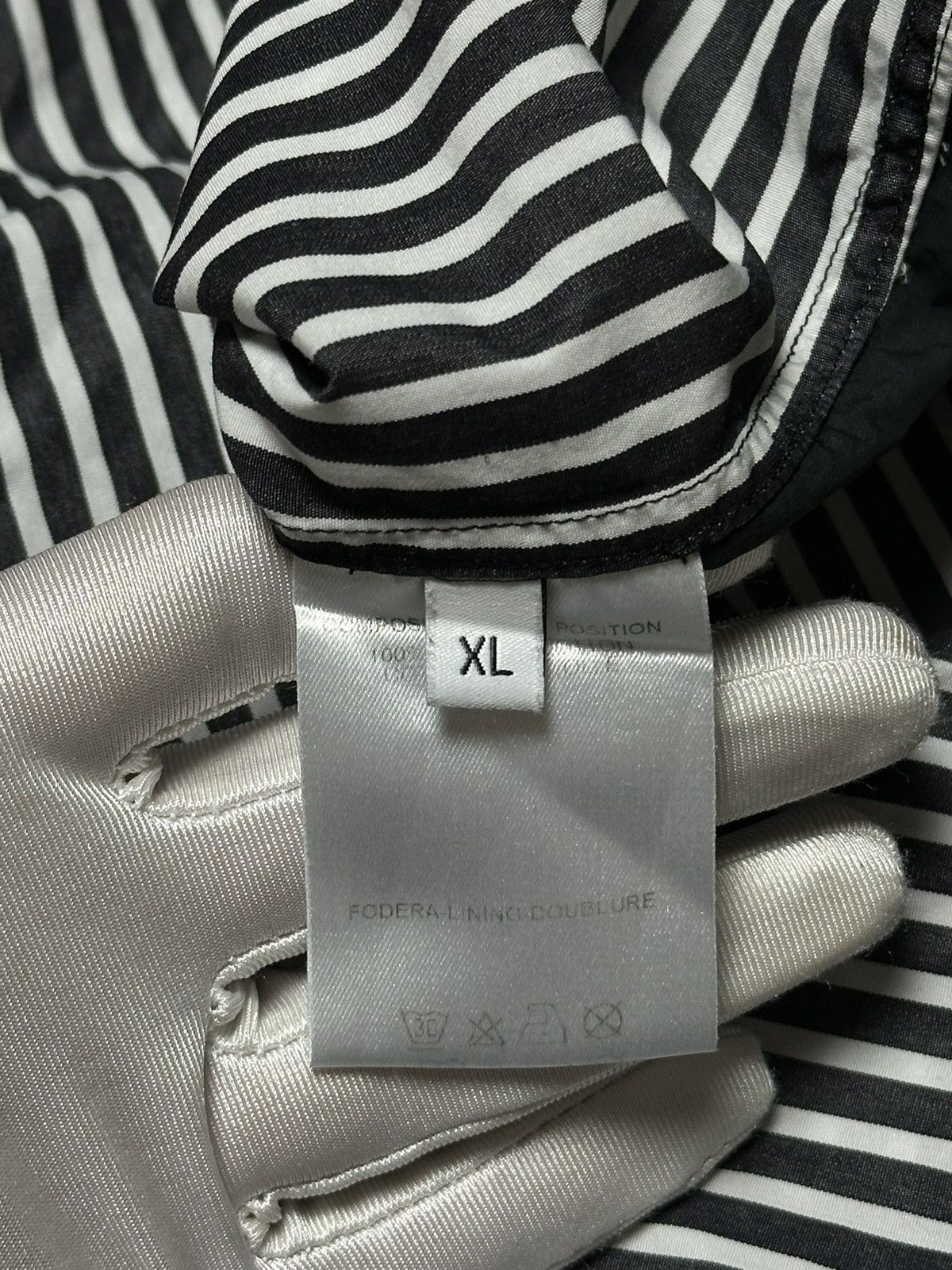 Balenciaga Vintage Balenciaga Striped Button Up Shirts Size US M / EU 48-50 / 2 - 17 Thumbnail