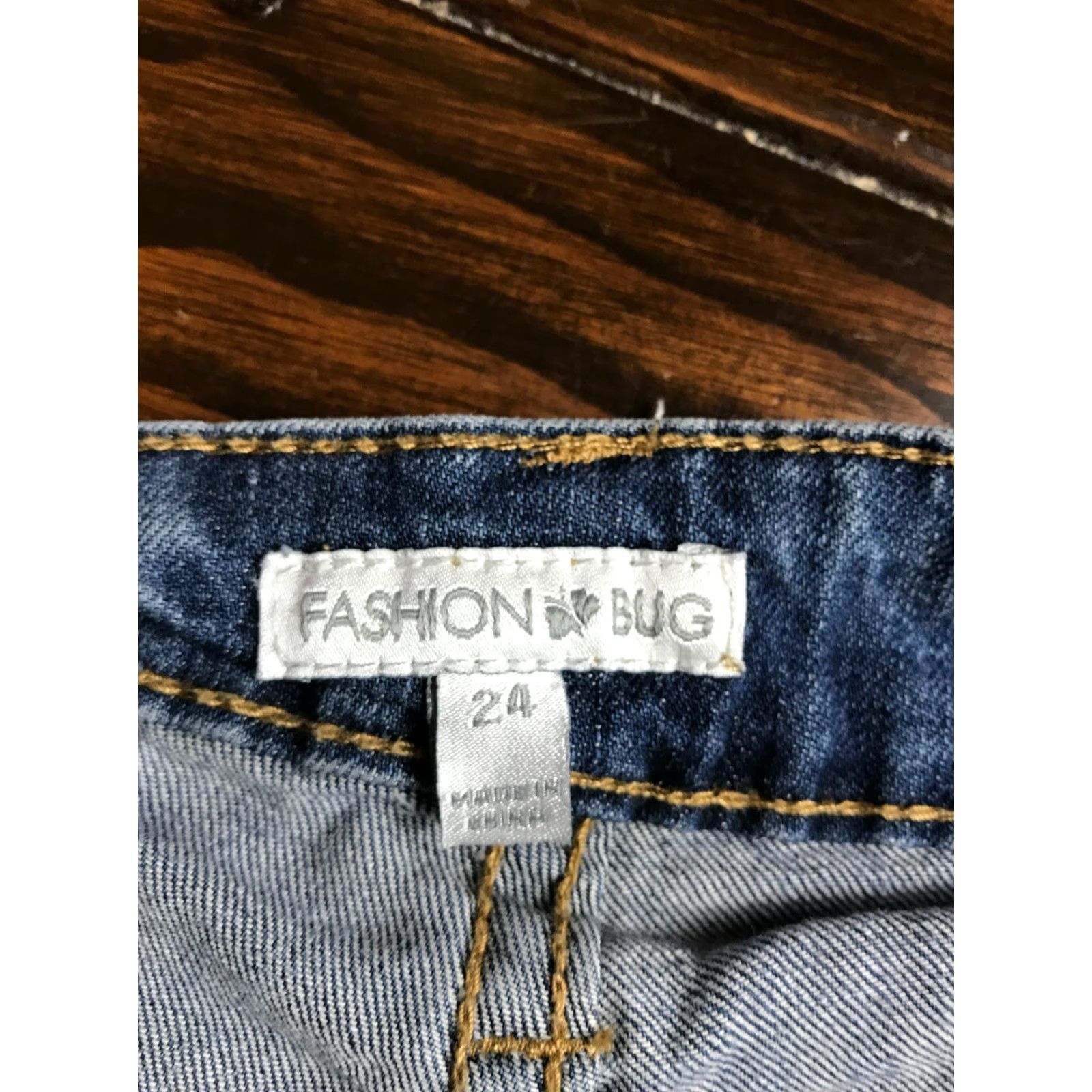 Vintage Fashion Bug Jeans Woman's 24 Blue Denim Pockets - Straight High Rise Regular Fit, Size 24, Denim, Pockets, Jeans, Women, Blue Size 42" / US 20 - 6 Thumbnail