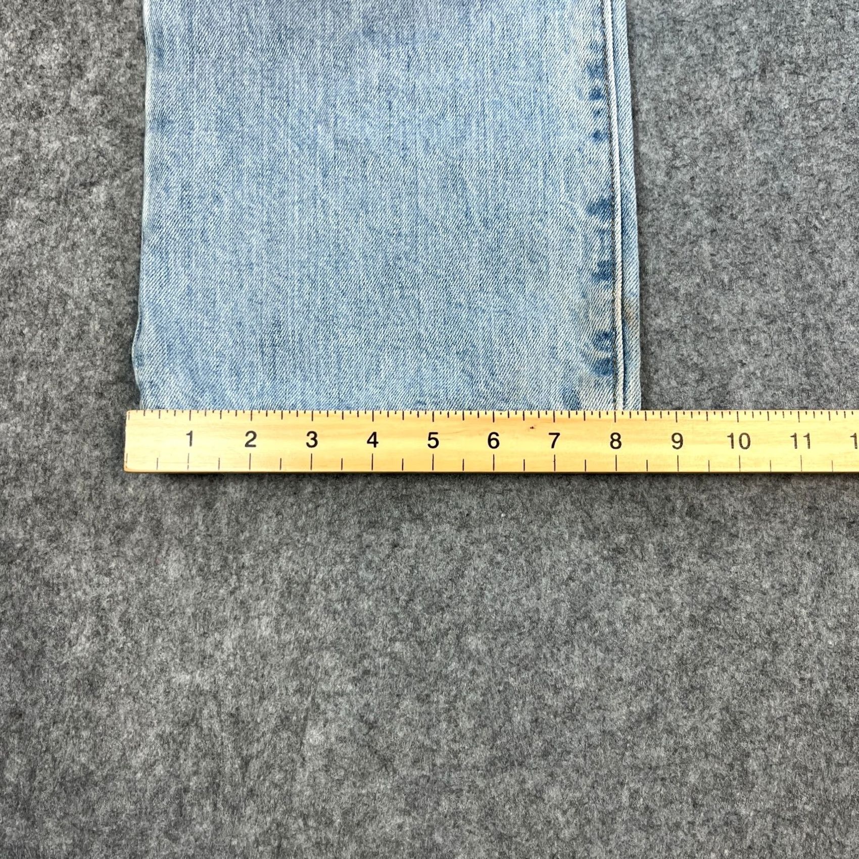 Levi's Levi's 501 Mens Jeans Regular Straight 34 30 Light Wash Blue Vintage 00s jeans Mens 34 Light Blue 501 Series Vintage Jeans Size US 34 / EU 50 - 3 Thumbnail