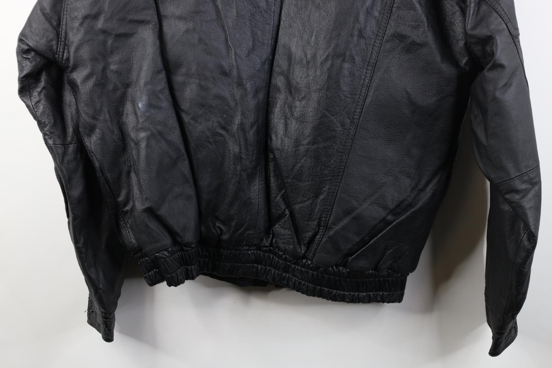 Vintage Vintage 90s Streetwear Leather Flight Bomber Jacket Black Size US XL / EU 56 / 4 - 17 Thumbnail