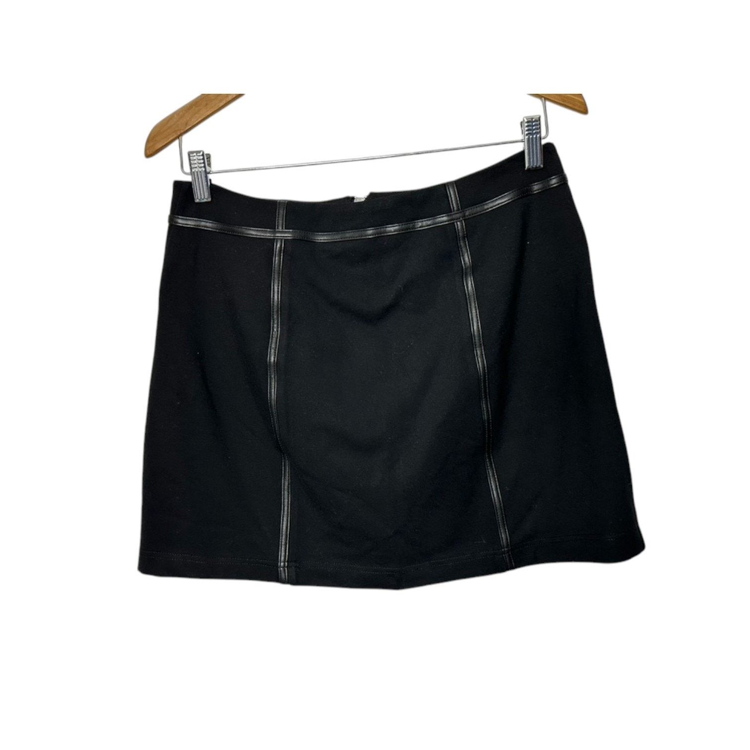 Central Park West Central Park West Black Zip Front Mini Skirt Medium NEW Size 28" / US 6 / IT 42 - 6 Thumbnail