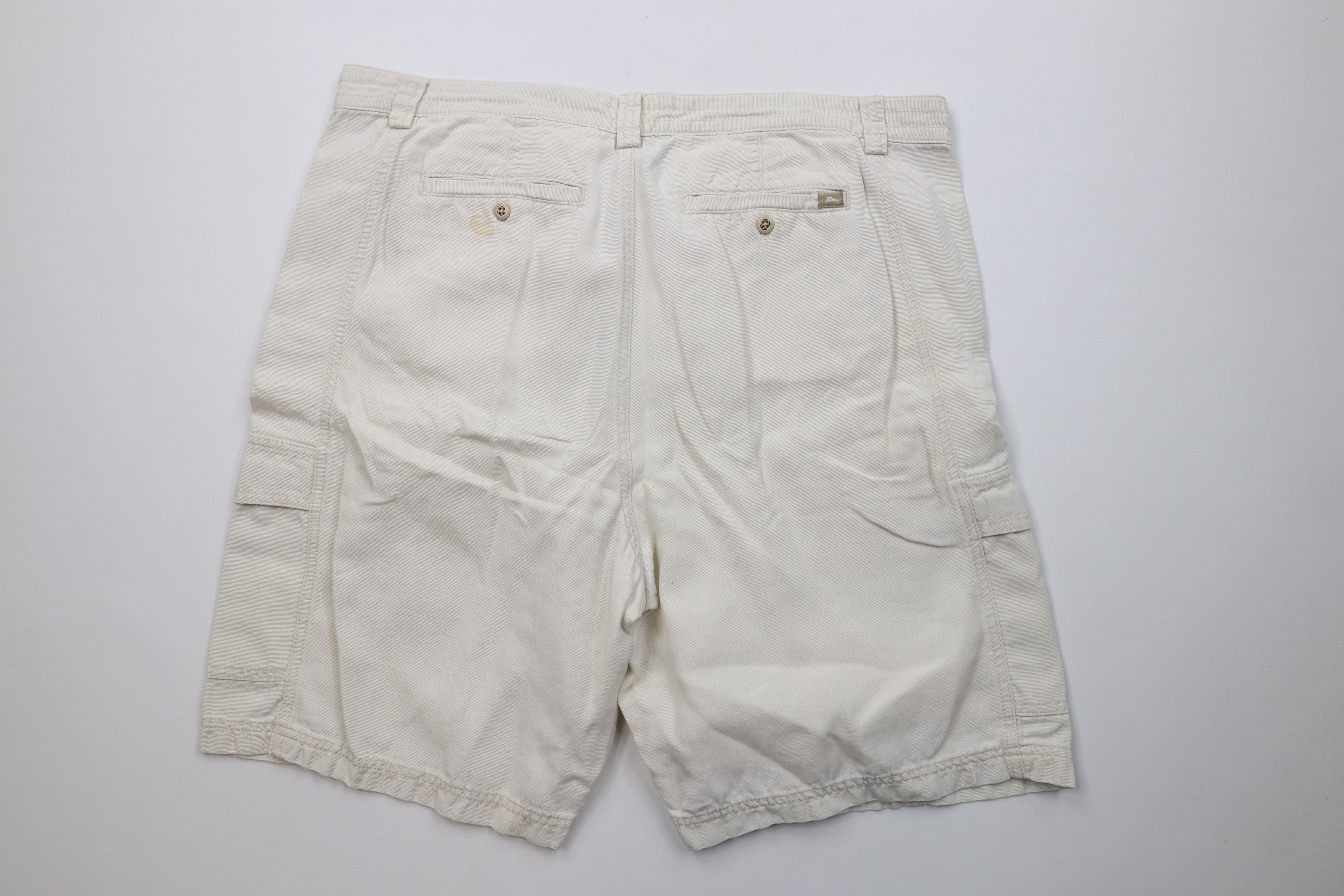 Tommy Bahama Vintage Tommy Bahama Relax Baggy Fit Cargo Shorts Beige Size US 38 / EU 54 - 9 Thumbnail