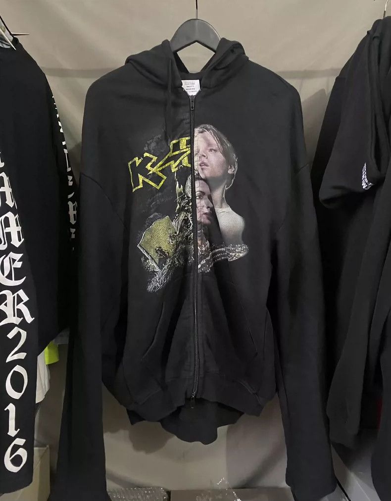 Vetements vetements free hugs zip hoodie | Grailed