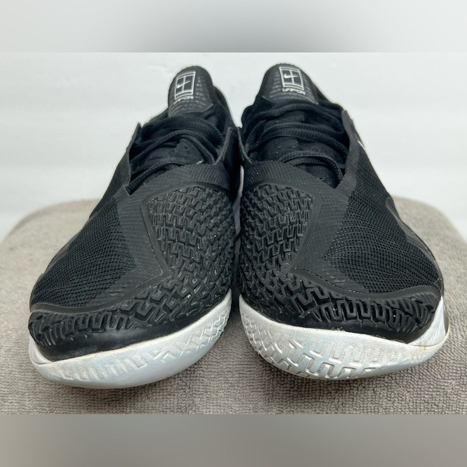 Nike Nike React Vapor NXT HC Pickleball Tennis Shoes CV0724-002 Size US 12.5 / EU 45-46 - 5 Thumbnail